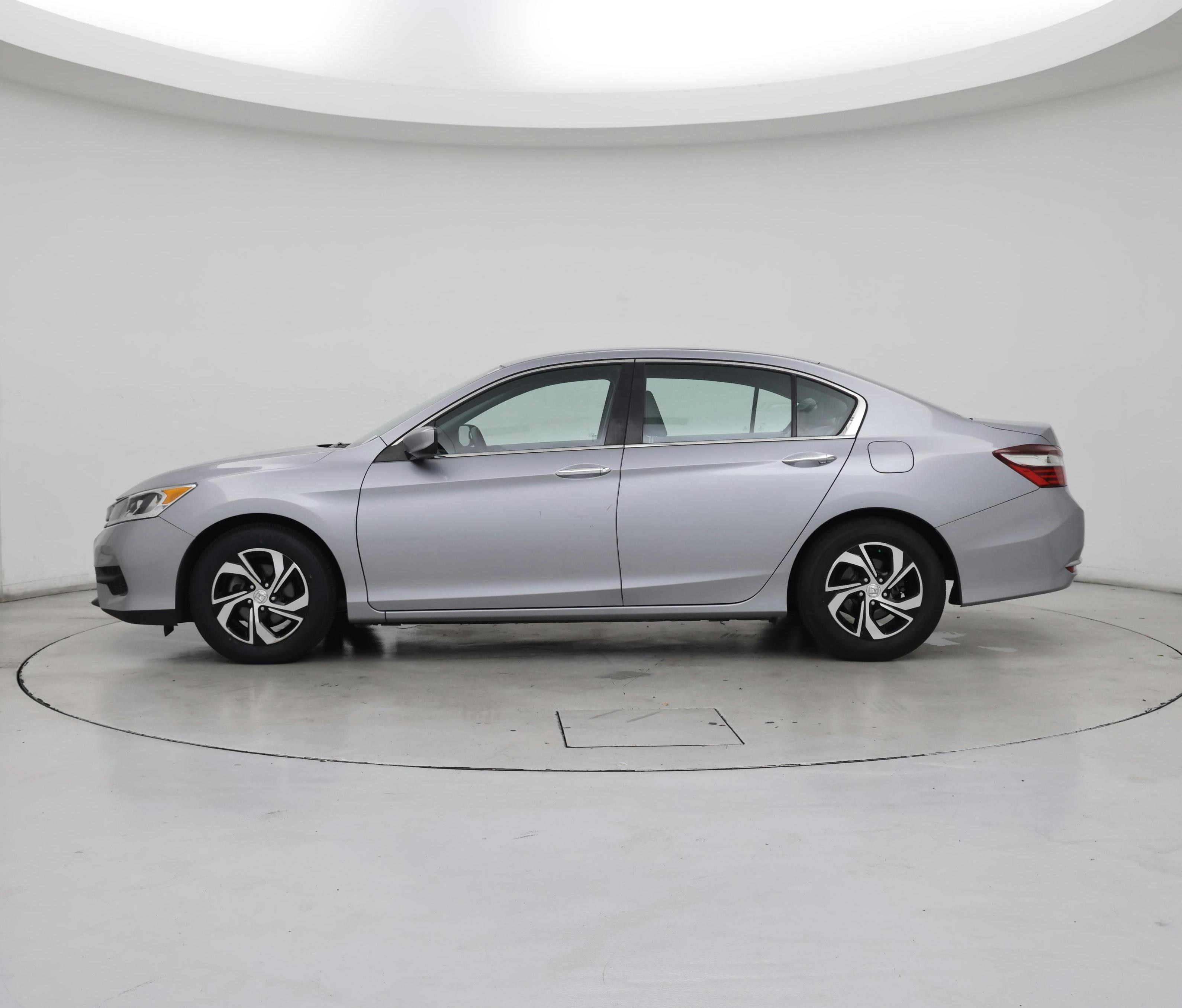 Thumbnail: 2016 Honda Accord - 3
