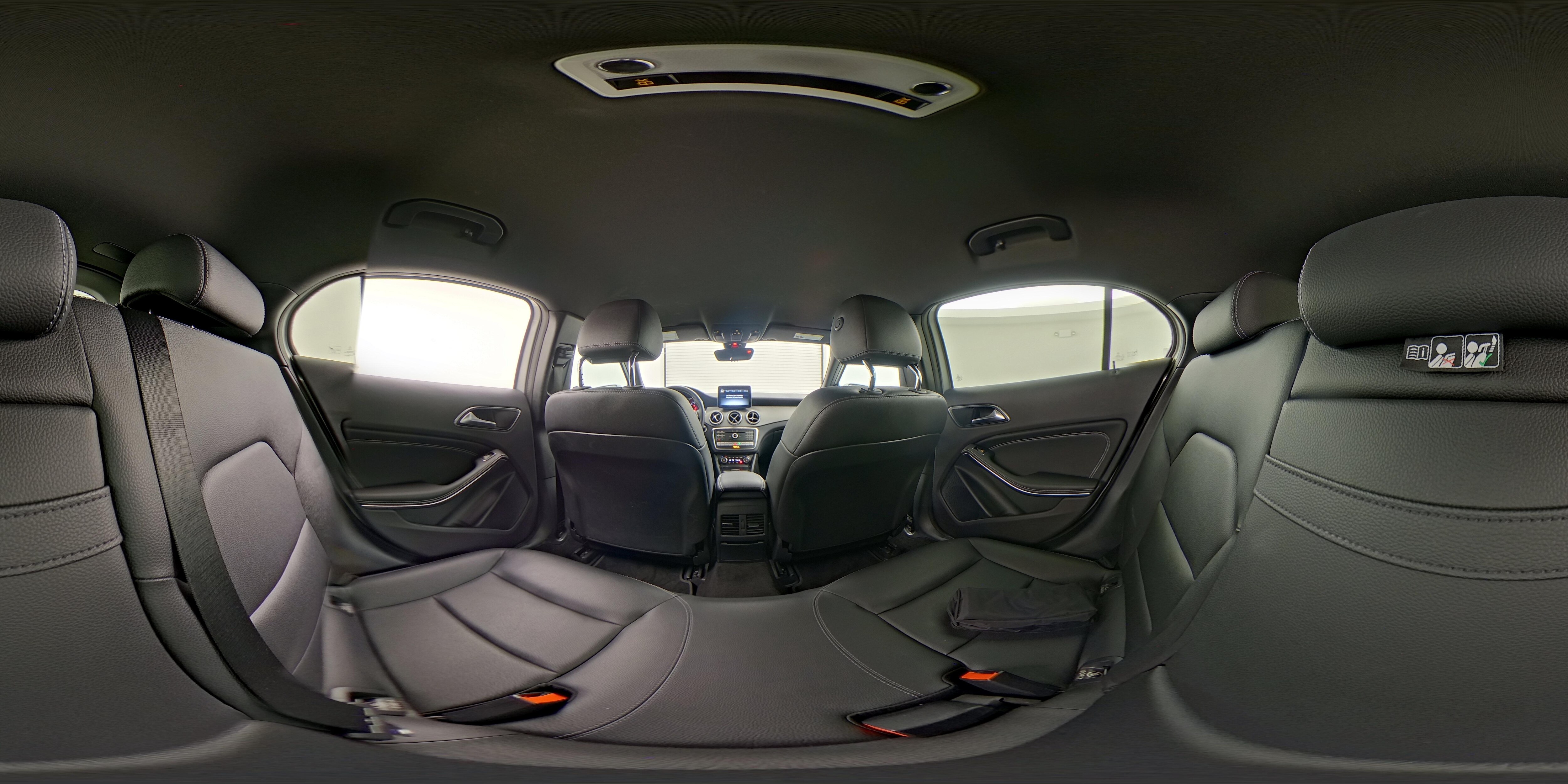 2018 Mercedes-Benz GLA-Class GLA250 - Photo 24