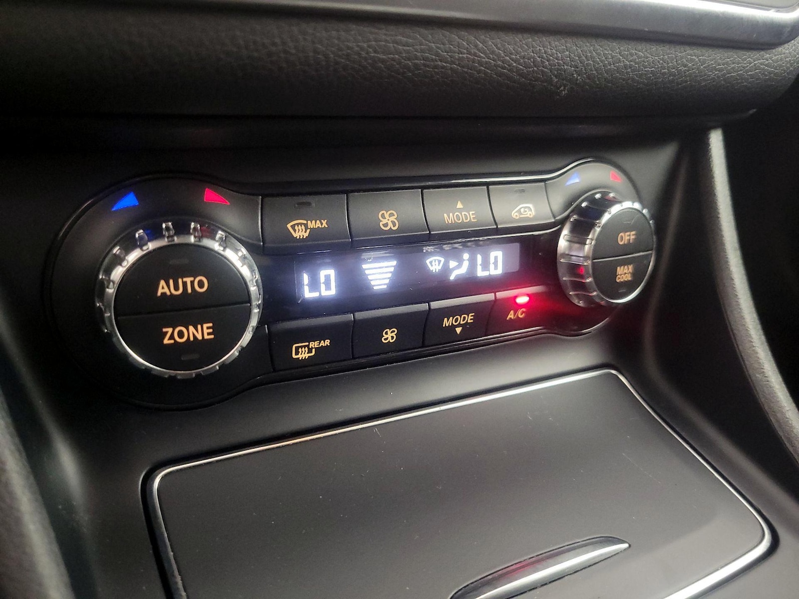 2018 Mercedes-Benz GLA-Class GLA250 - Photo 17