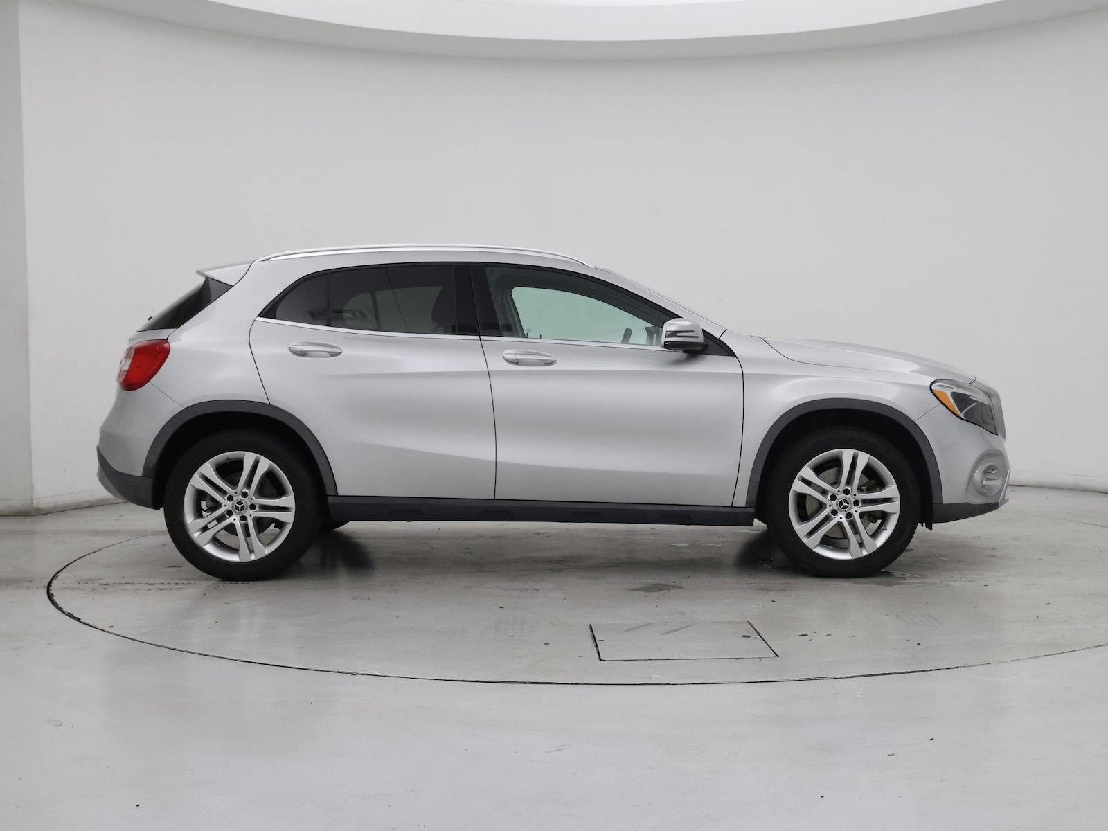 2018 Mercedes-Benz GLA-Class GLA250 - Photo 8