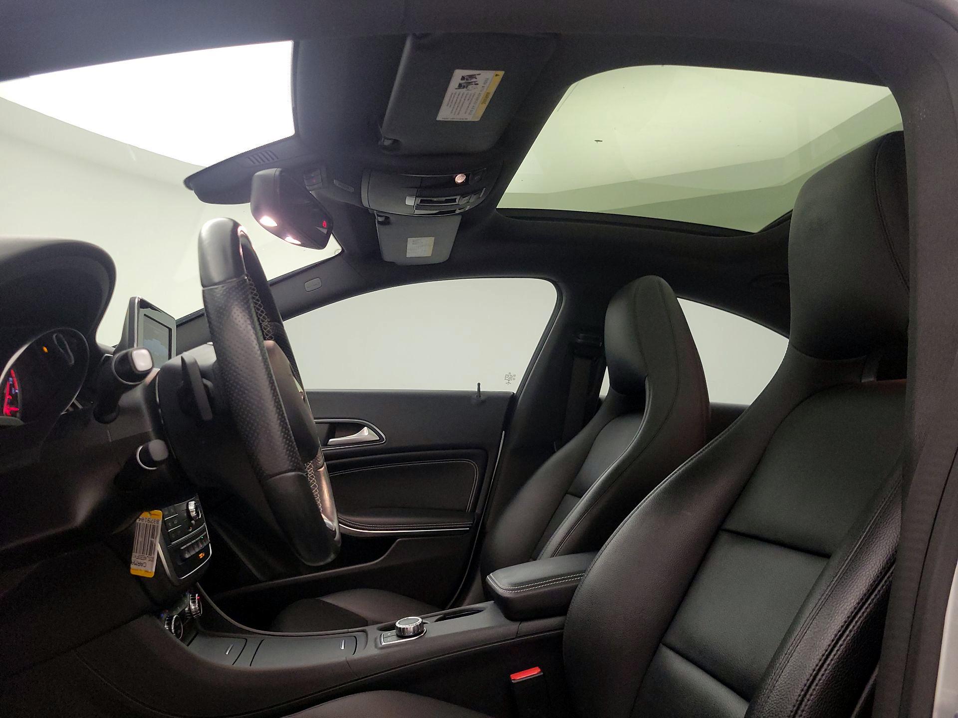 Thumbnail: 2015 Mercedes-Benz CLA - 18