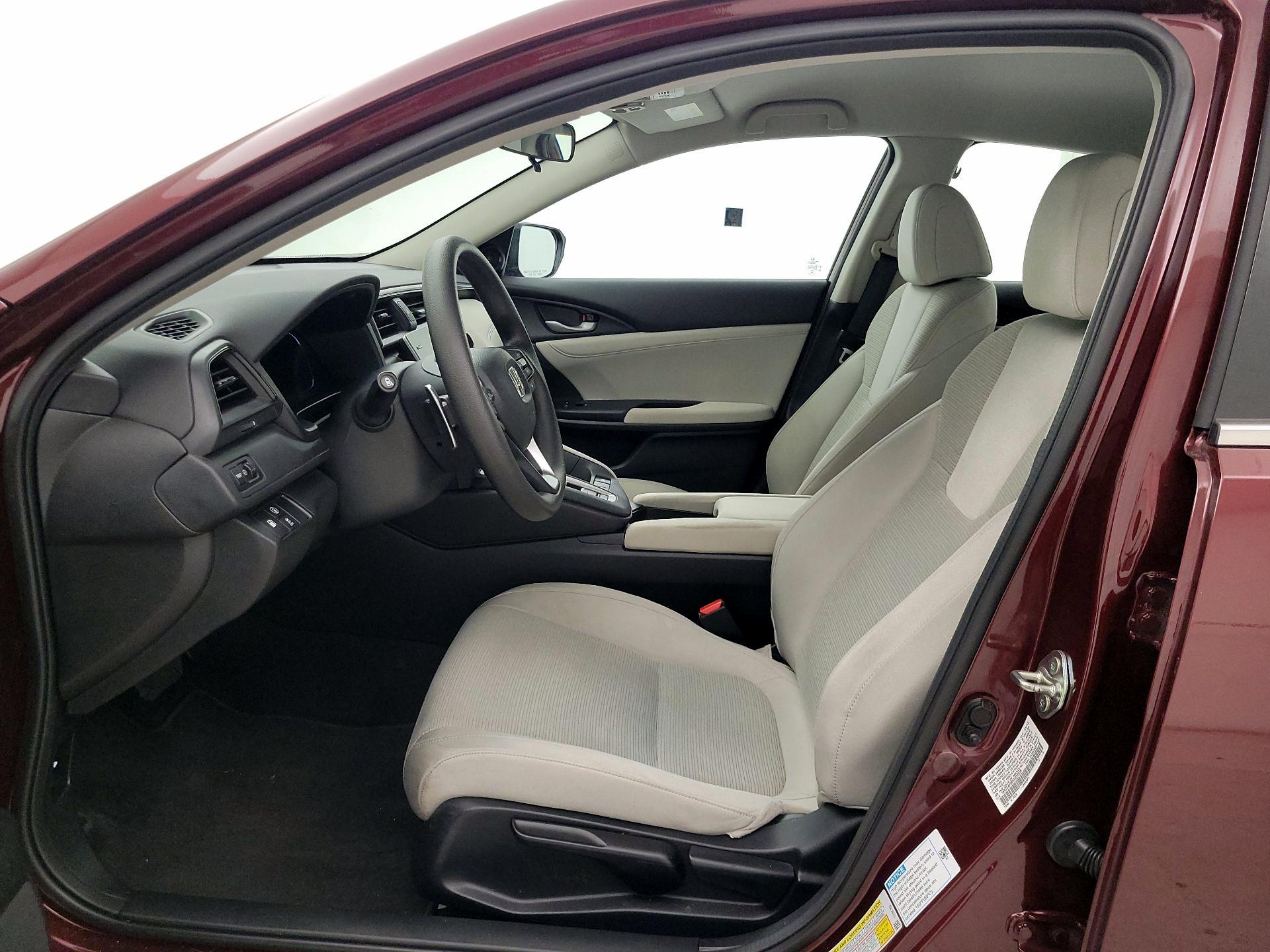 Thumbnail: 2019 Honda Insight - 11