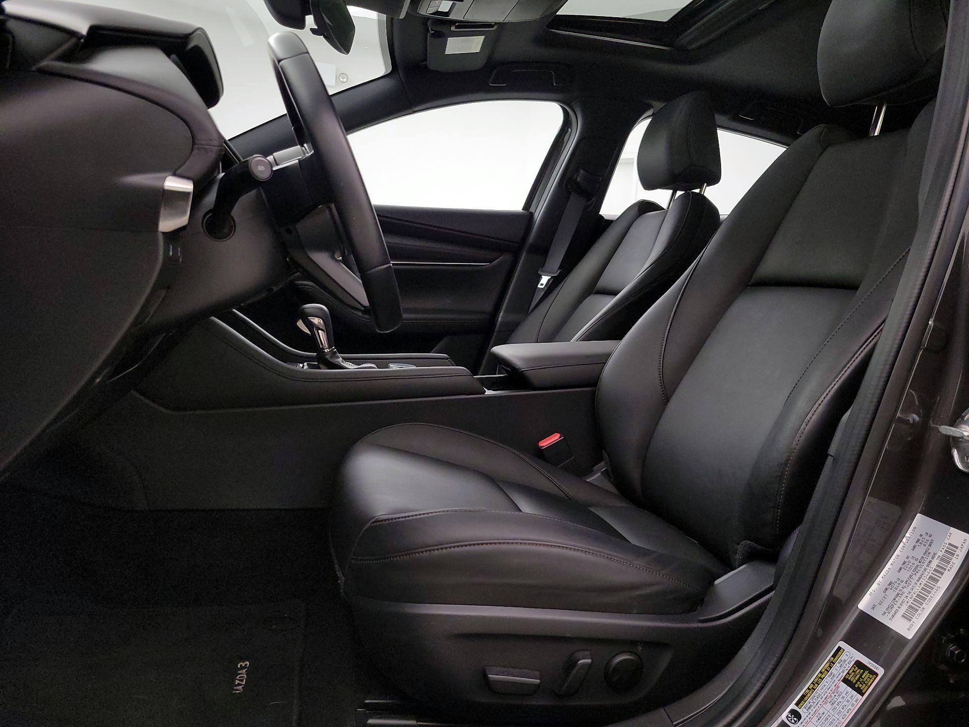 Thumbnail: 2021 Mazda Mazda3 - 11