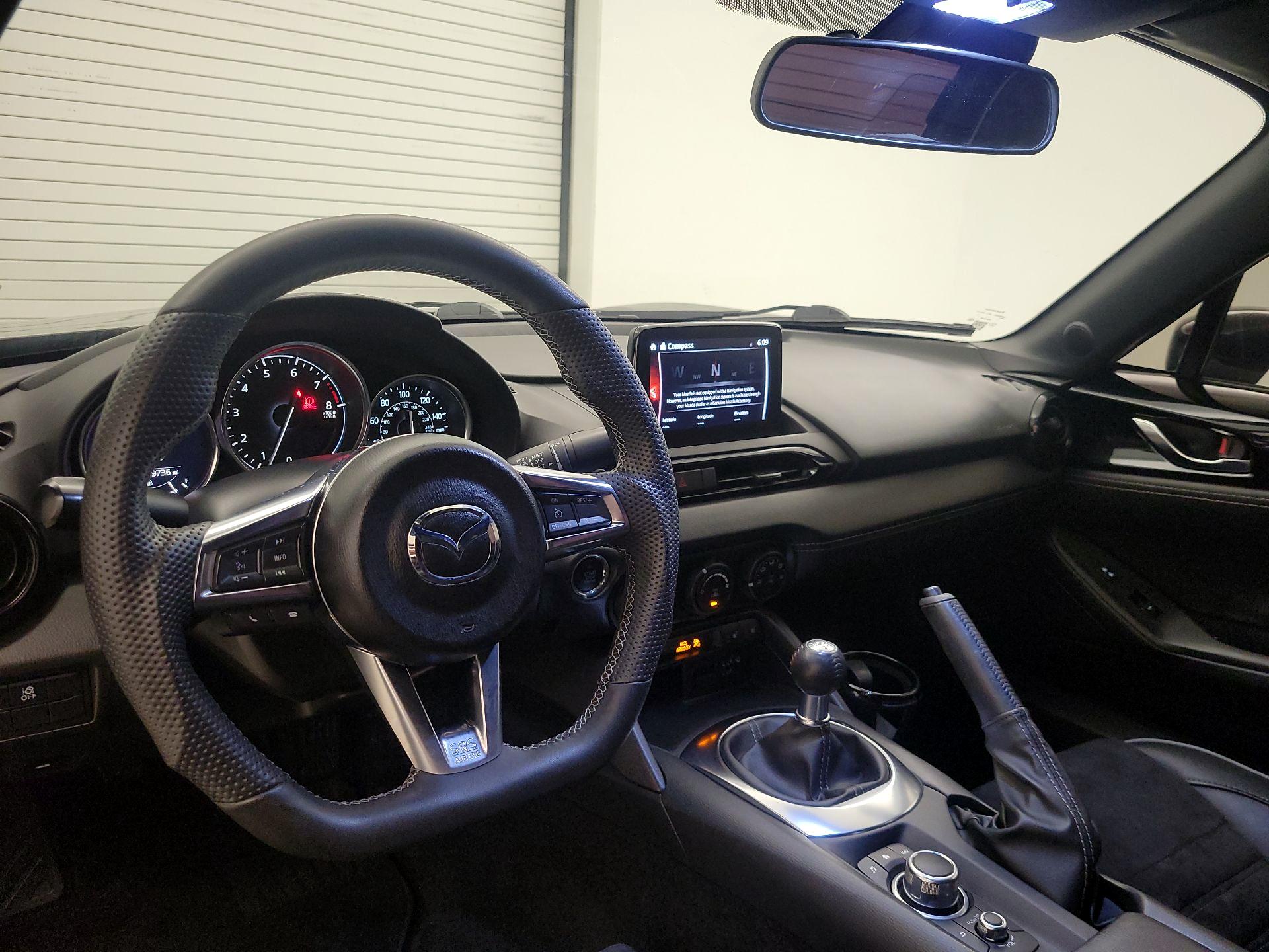 Thumbnail: 2020 Mazda MX-5 Miata - 9