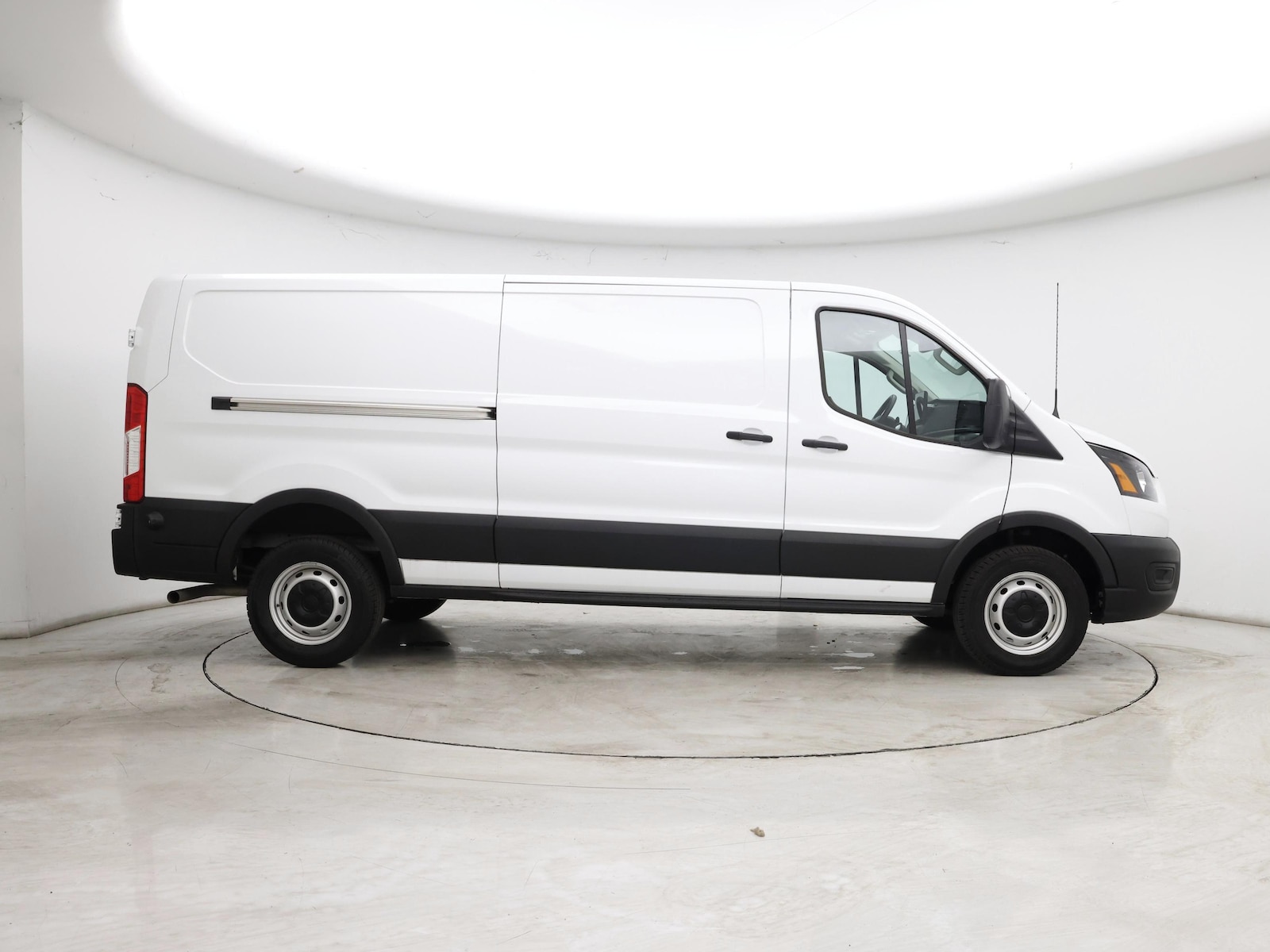 2024 Ford Transit Van Base - Photo 8