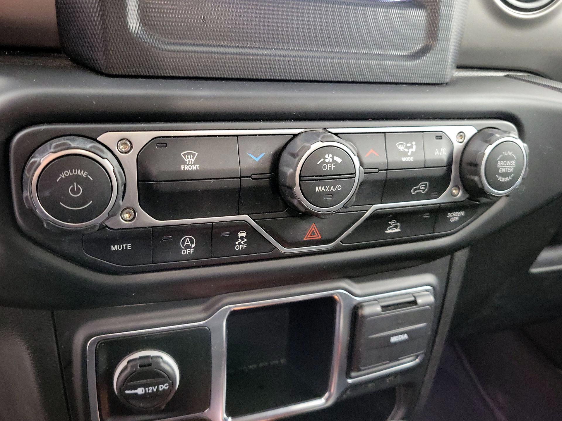Thumbnail: 2023 Jeep Wrangler - 16