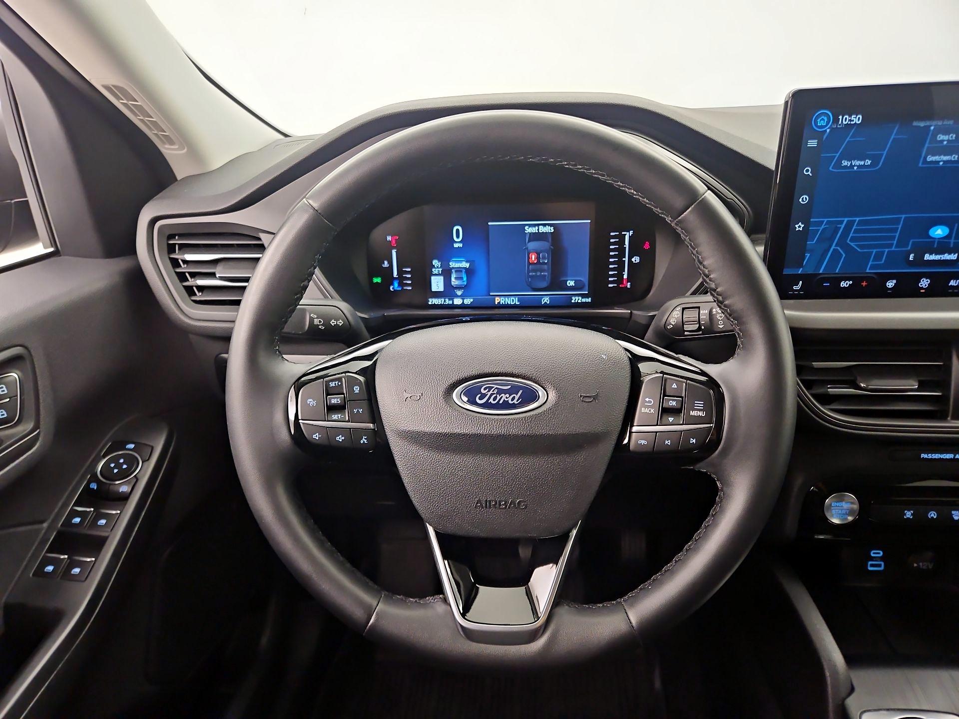 Thumbnail: 2023 Ford Escape - 10