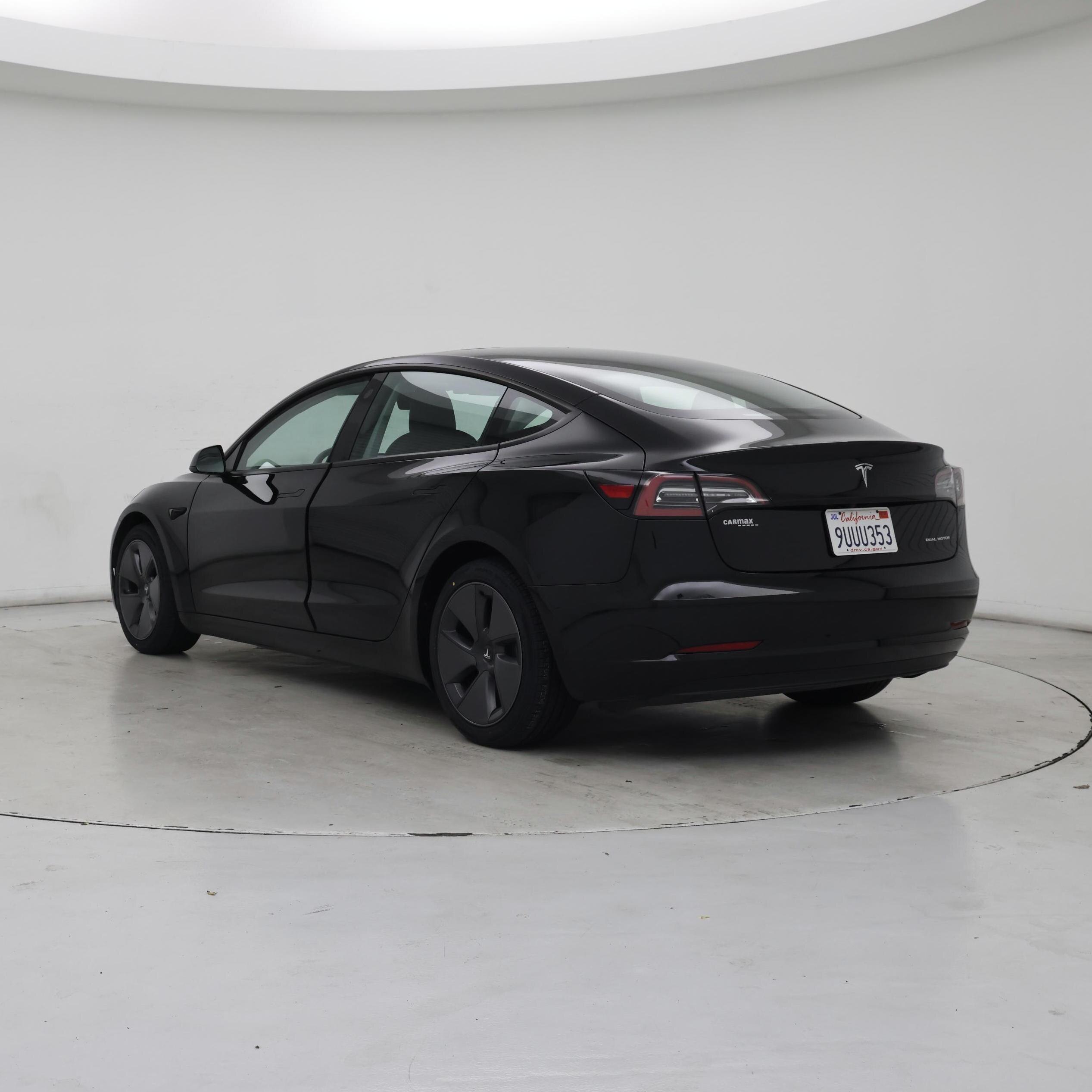 Thumbnail: 2021 Tesla Model 3 - 2