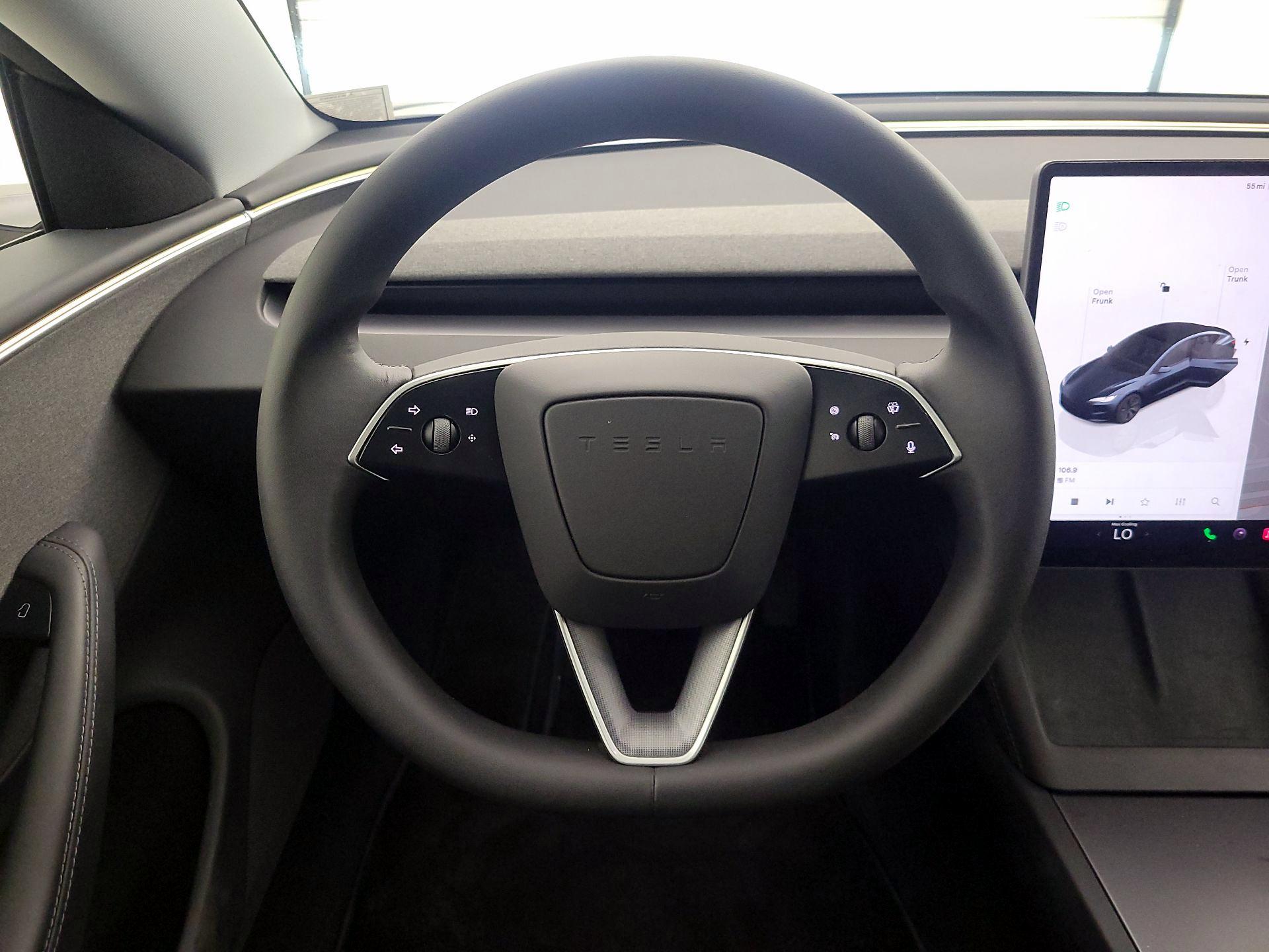 Thumbnail: 2024 Tesla Model 3 - 10