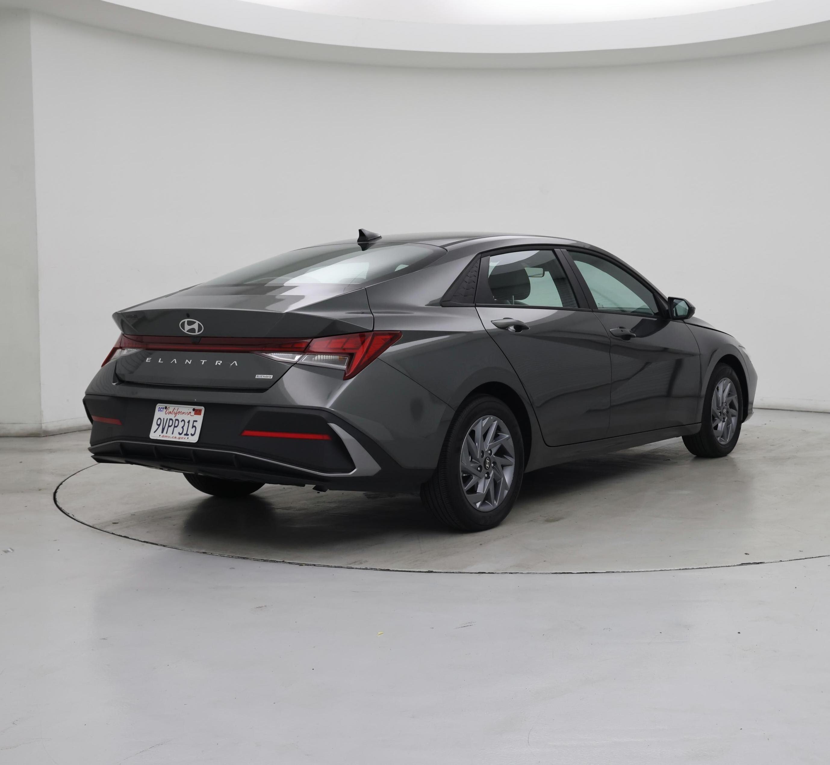 Thumbnail: 2025 Hyundai Elantra - 8