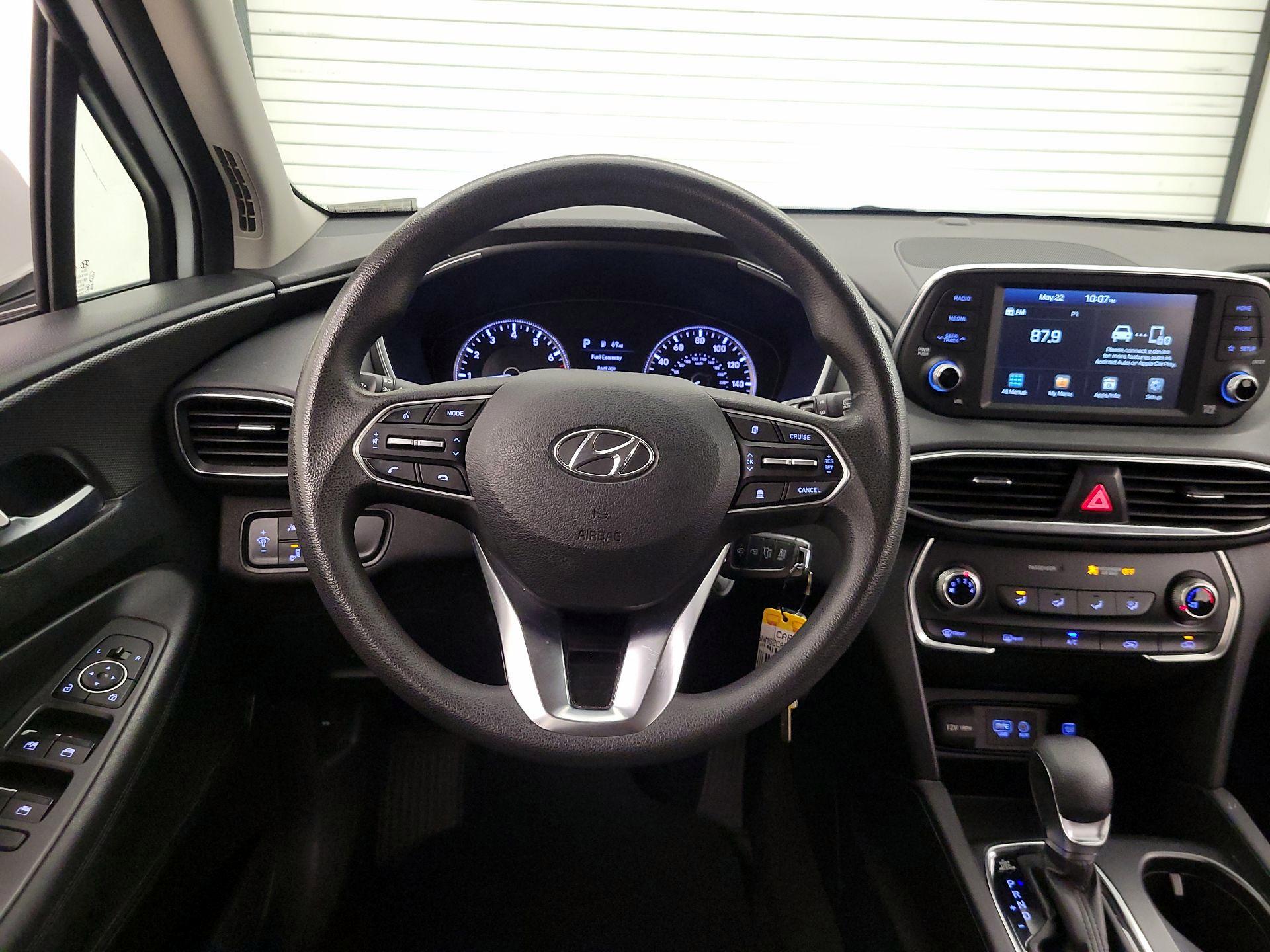 Thumbnail: 2019 Hyundai Santa Fe - 10