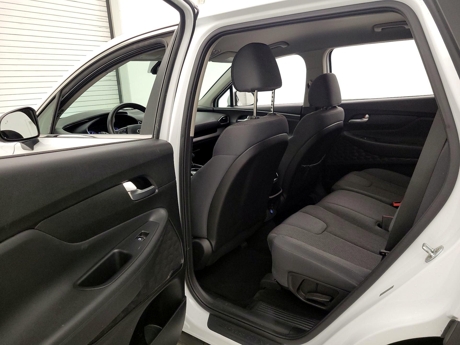 Thumbnail: 2019 Hyundai Santa Fe - 19