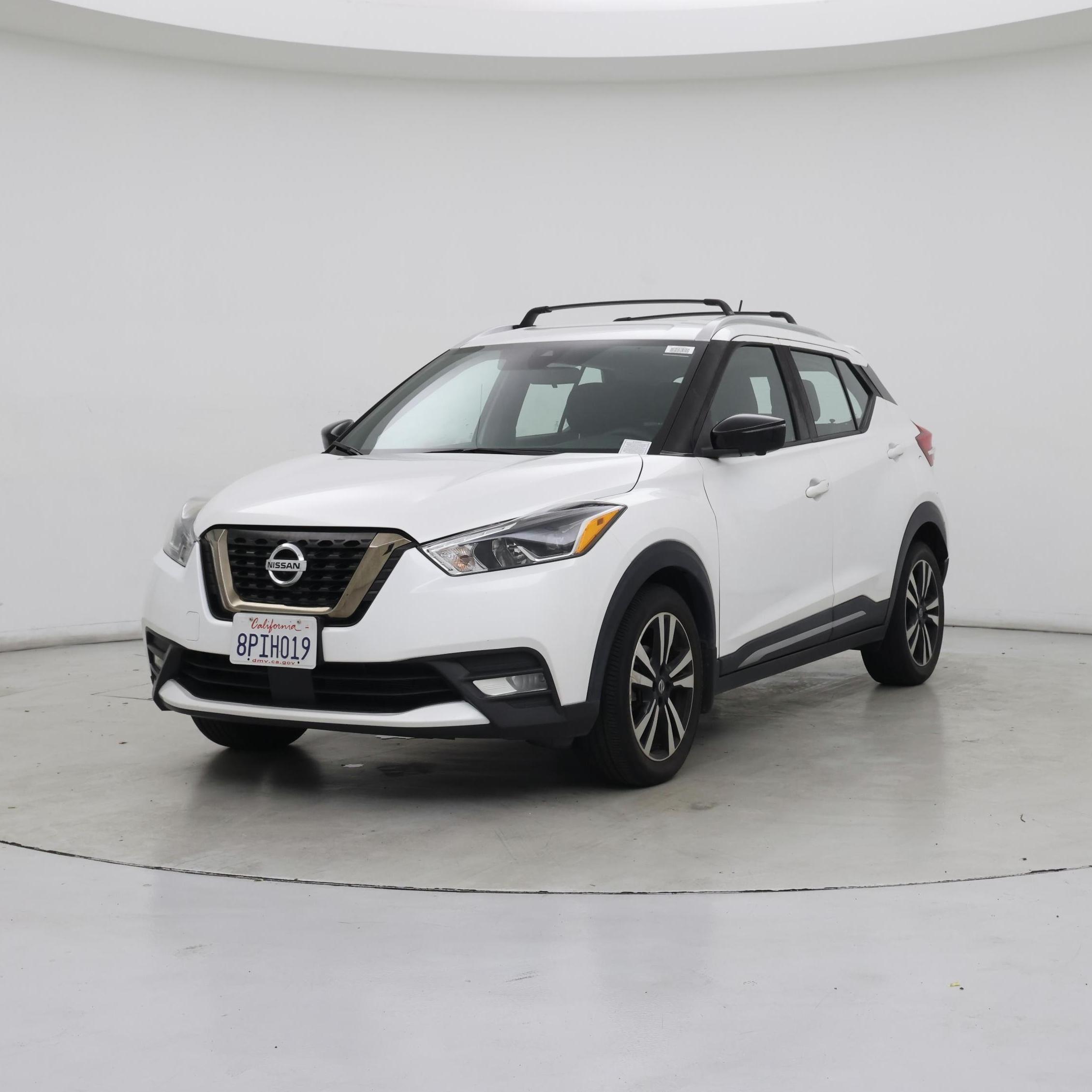 Thumbnail: 2020 Nissan Kicks - 4