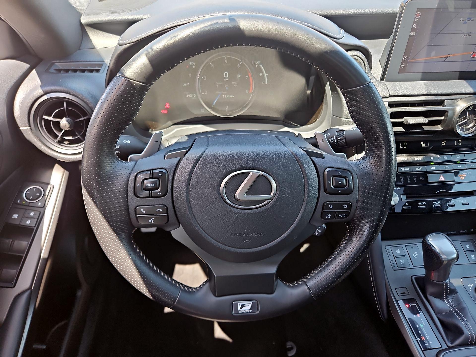 Thumbnail: 2023 Lexus IS - 10
