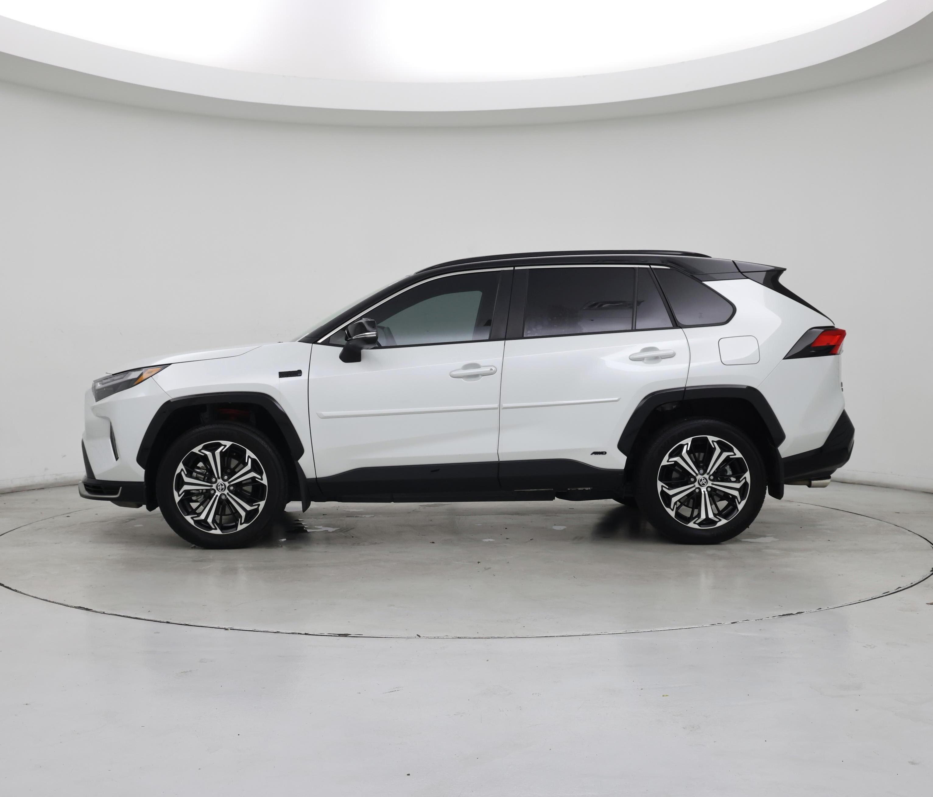 Thumbnail: 2024 Toyota RAV4 - 3