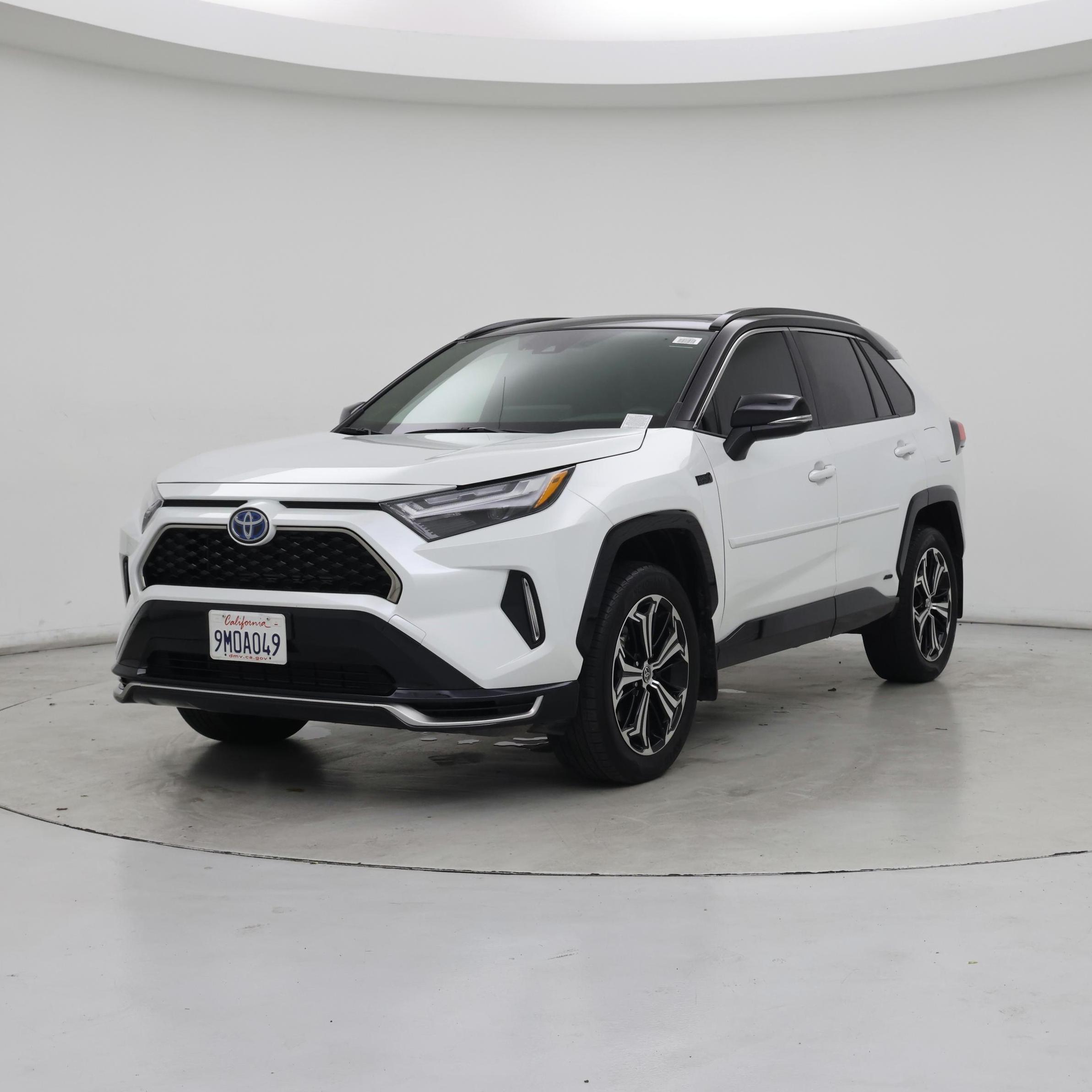 Thumbnail: 2024 Toyota RAV4 - 4