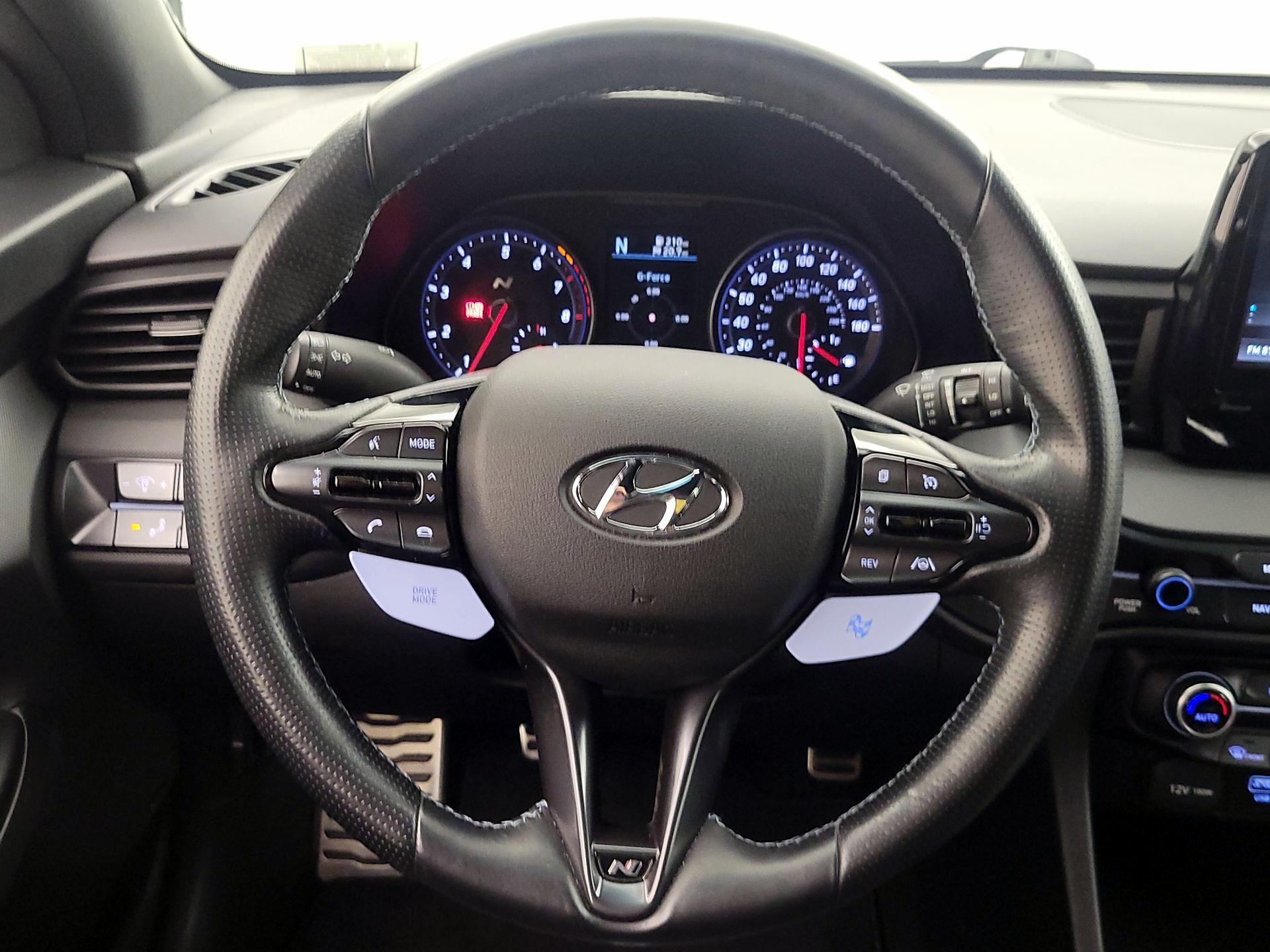 Thumbnail: 2021 Hyundai Veloster - 10