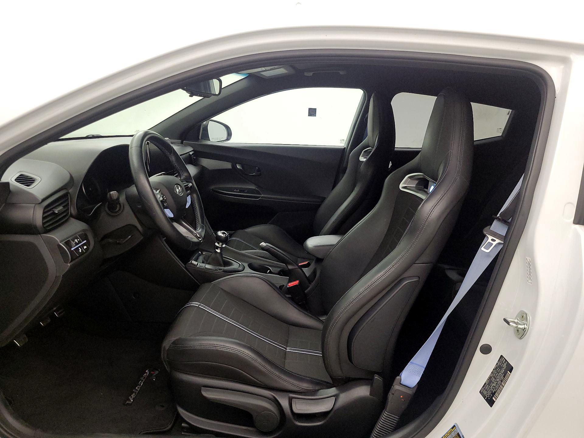 Thumbnail: 2021 Hyundai Veloster - 11