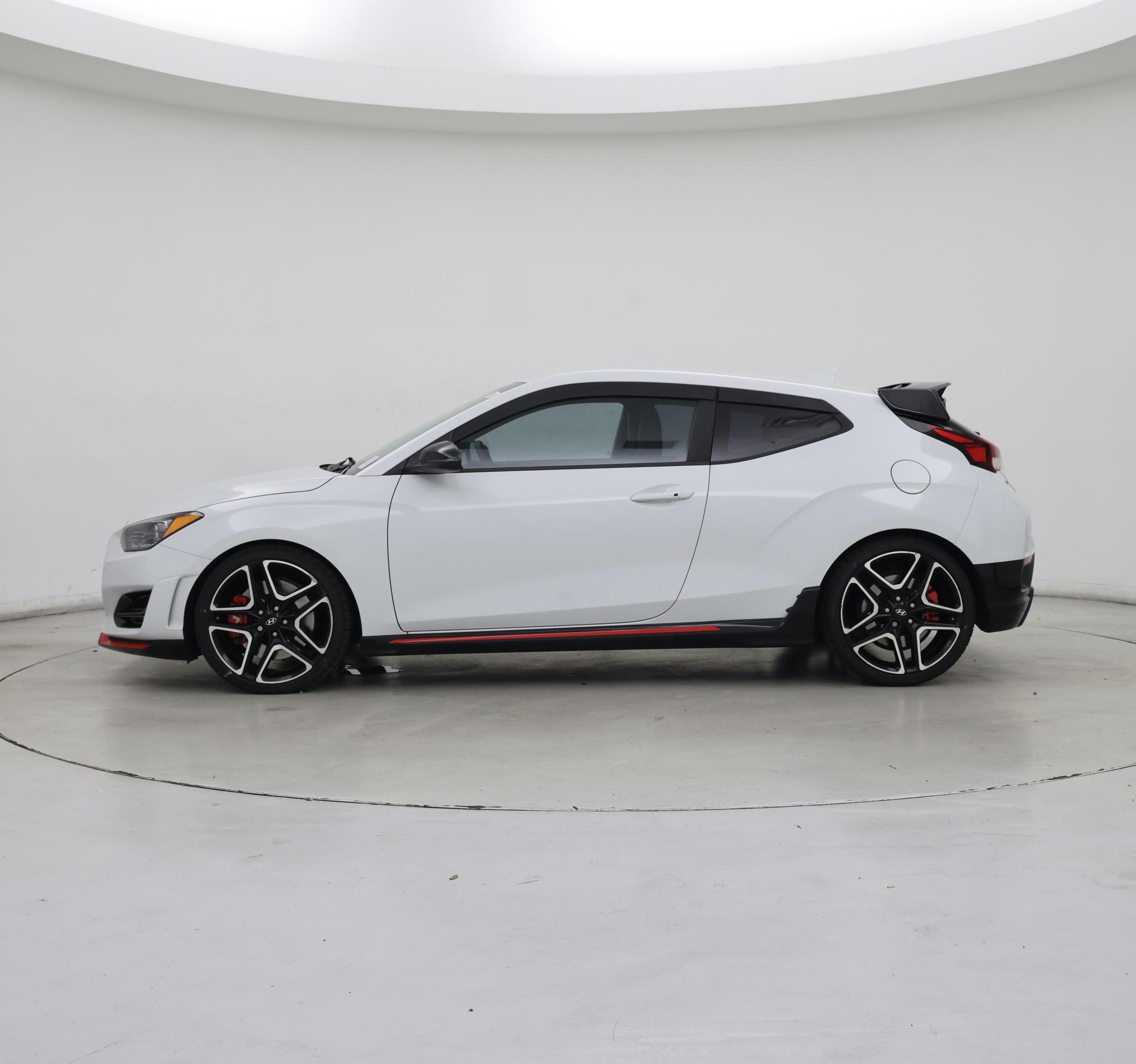 Thumbnail: 2021 Hyundai Veloster - 3