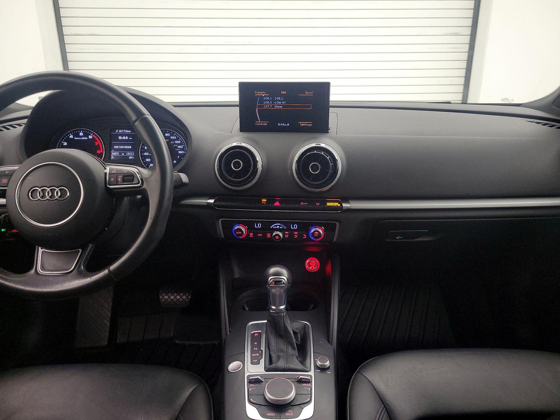 Thumbnail: 2016 Audi A3 - 9