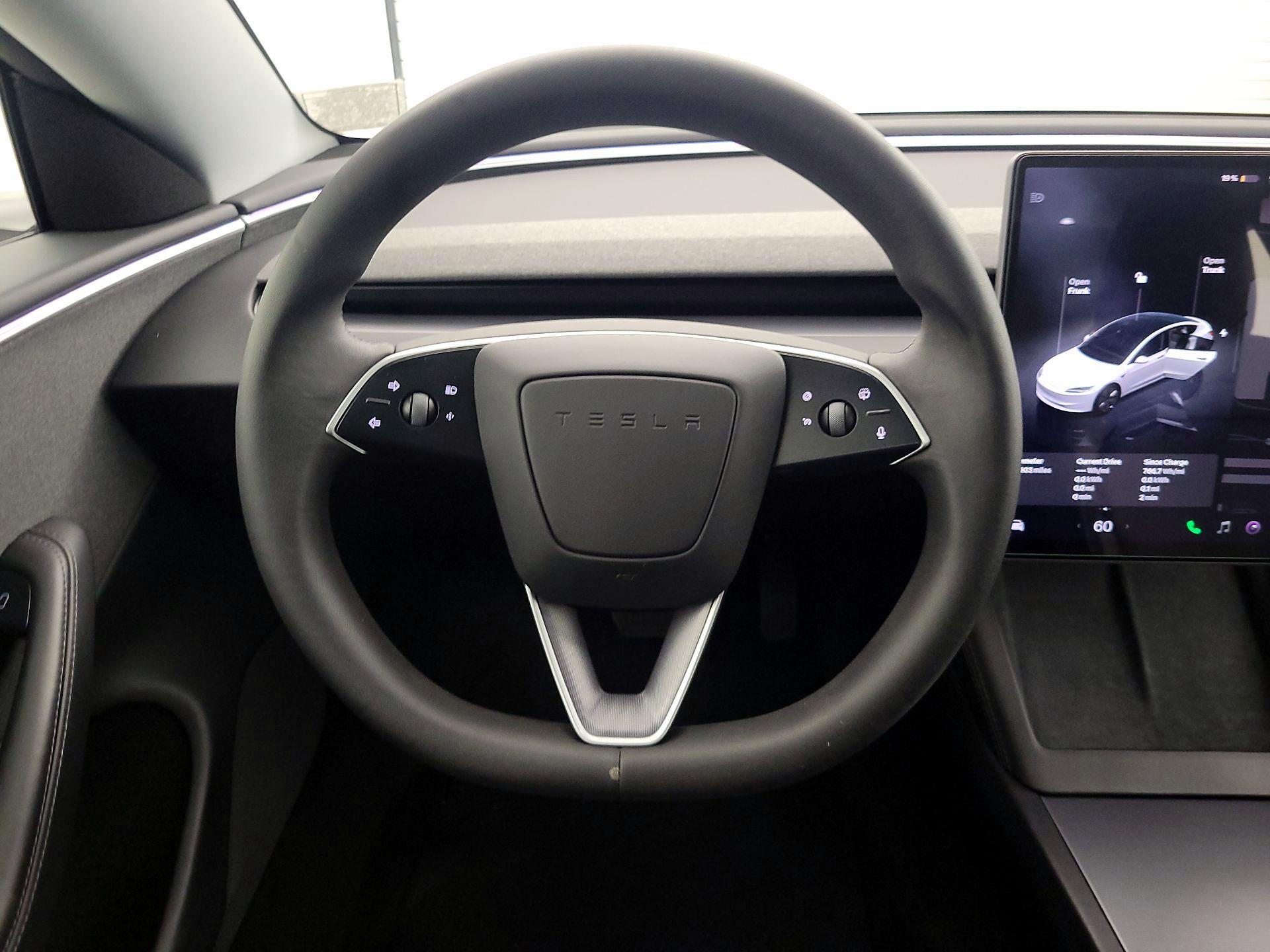 Thumbnail: 2024 Tesla Model 3 - 10