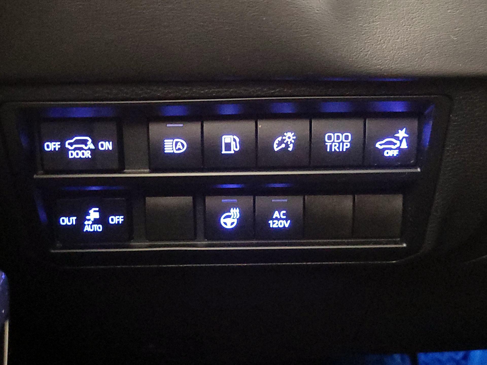 Thumbnail: 2023 Toyota Sequoia - 13