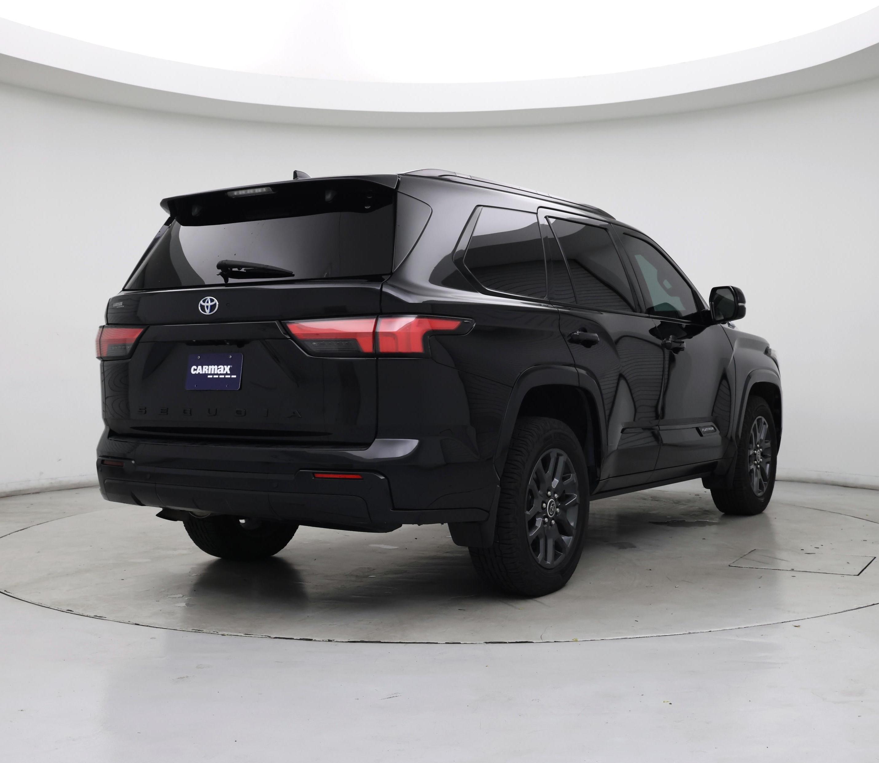 Thumbnail: 2023 Toyota Sequoia - 8