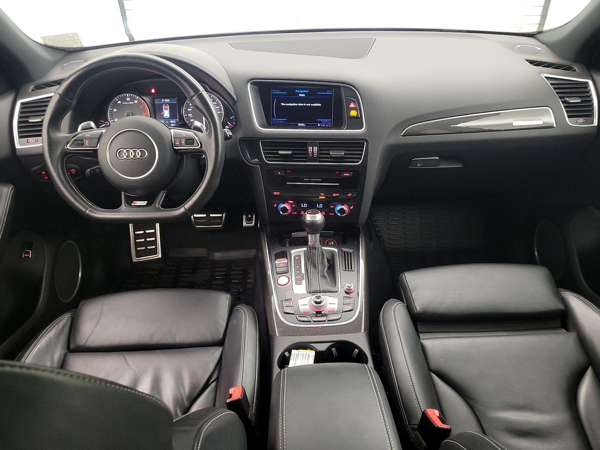 Thumbnail: 2015 Audi SQ5 - 9