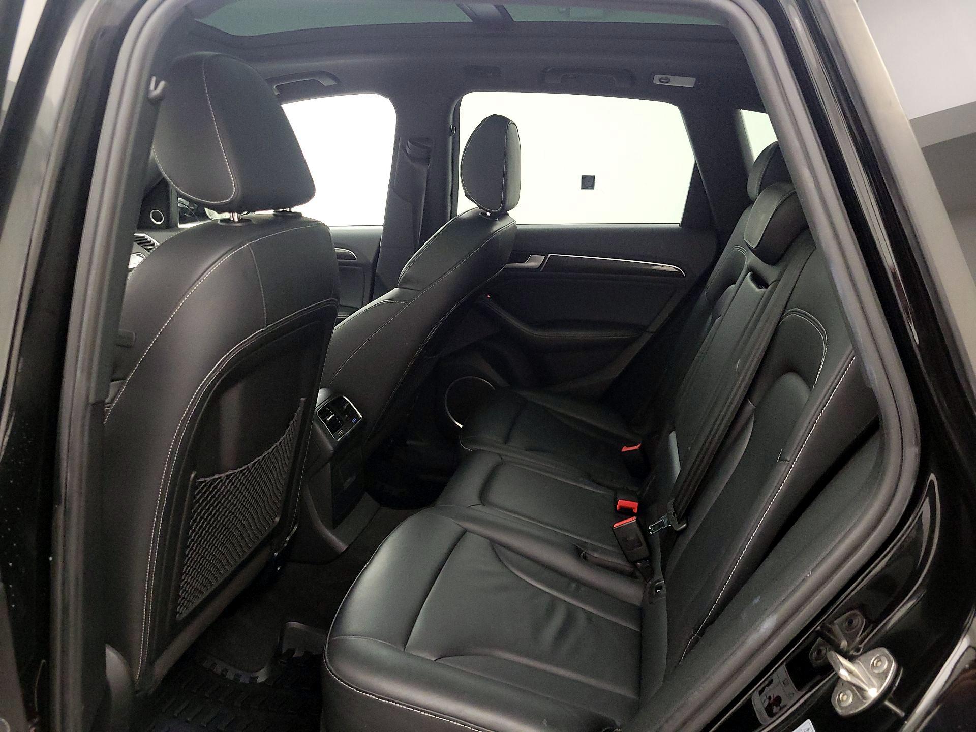 Thumbnail: 2015 Audi SQ5 - 19