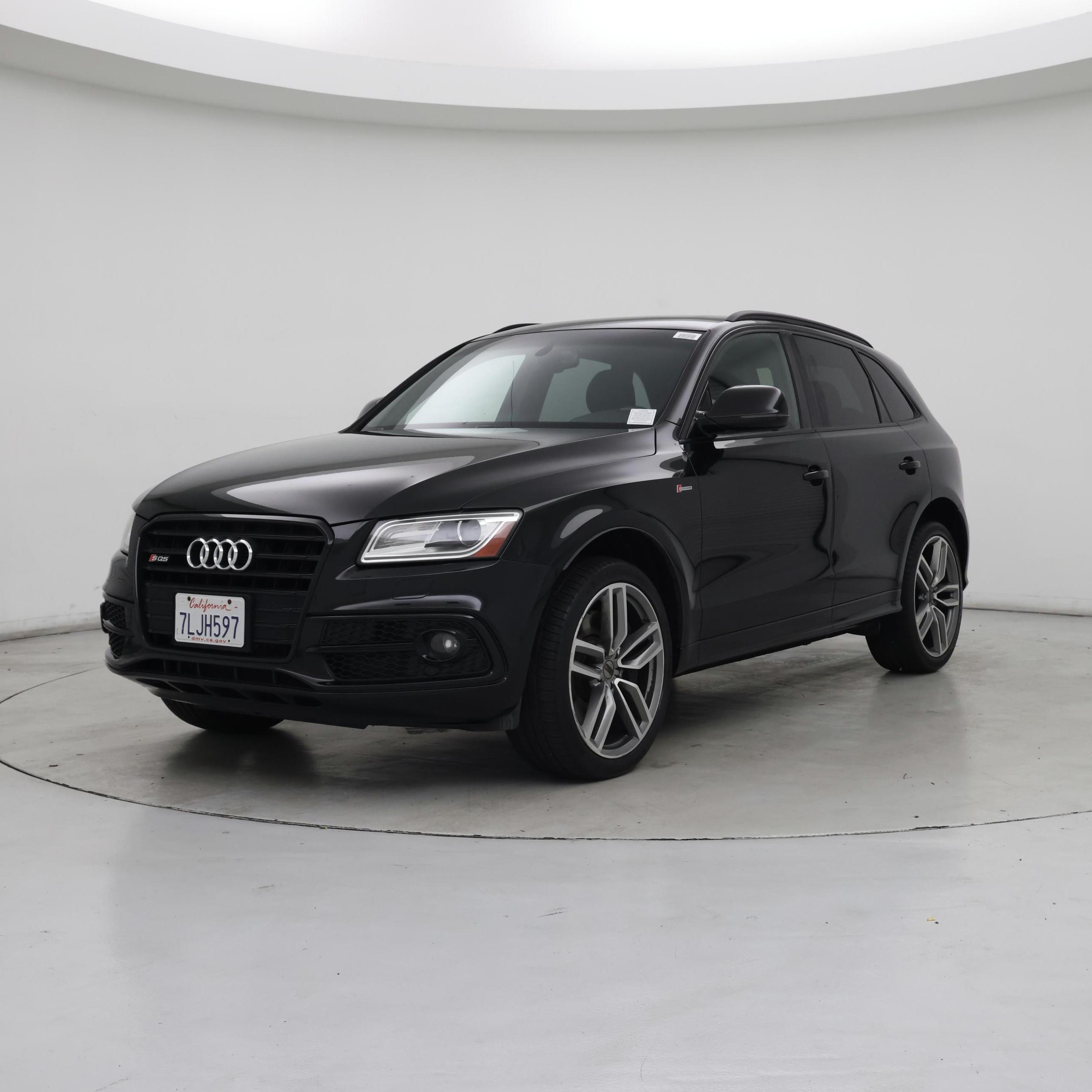 Thumbnail: 2015 Audi SQ5 - 4