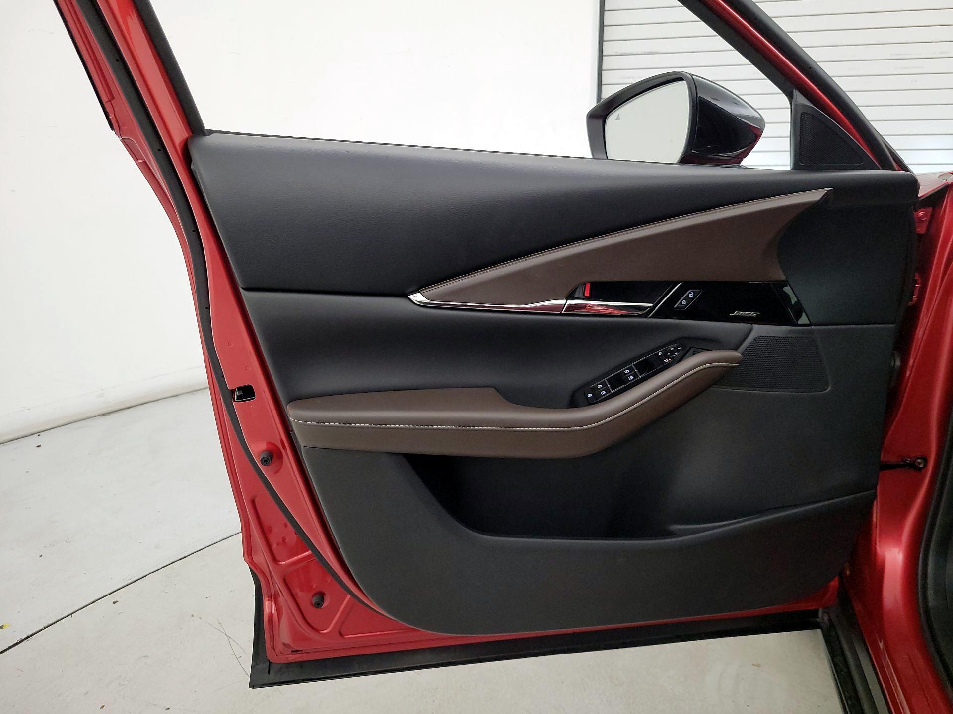 Thumbnail: 2023 Mazda CX-30 - 12