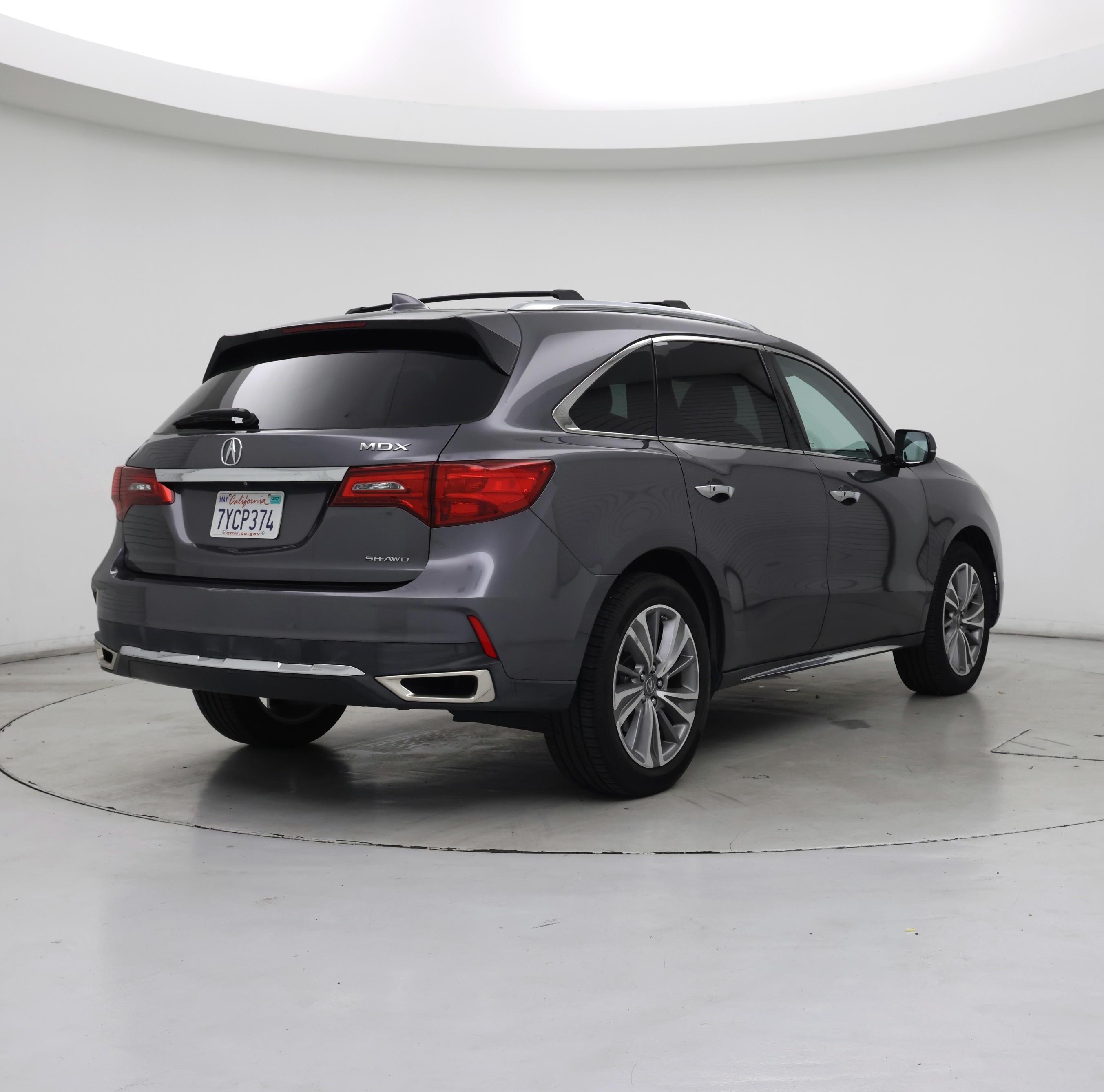 Thumbnail: 2017 Acura MDX - 8