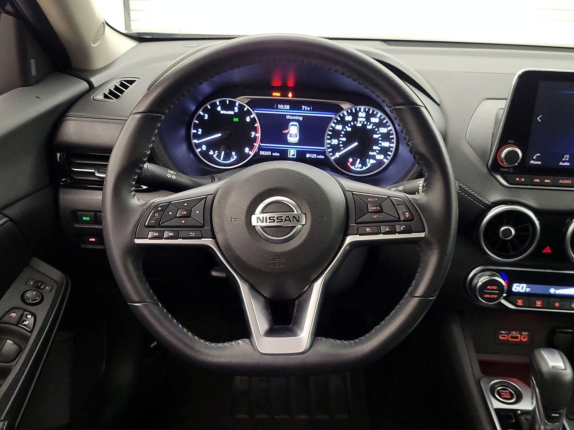 Thumbnail: 2020 Nissan Sentra - 10
