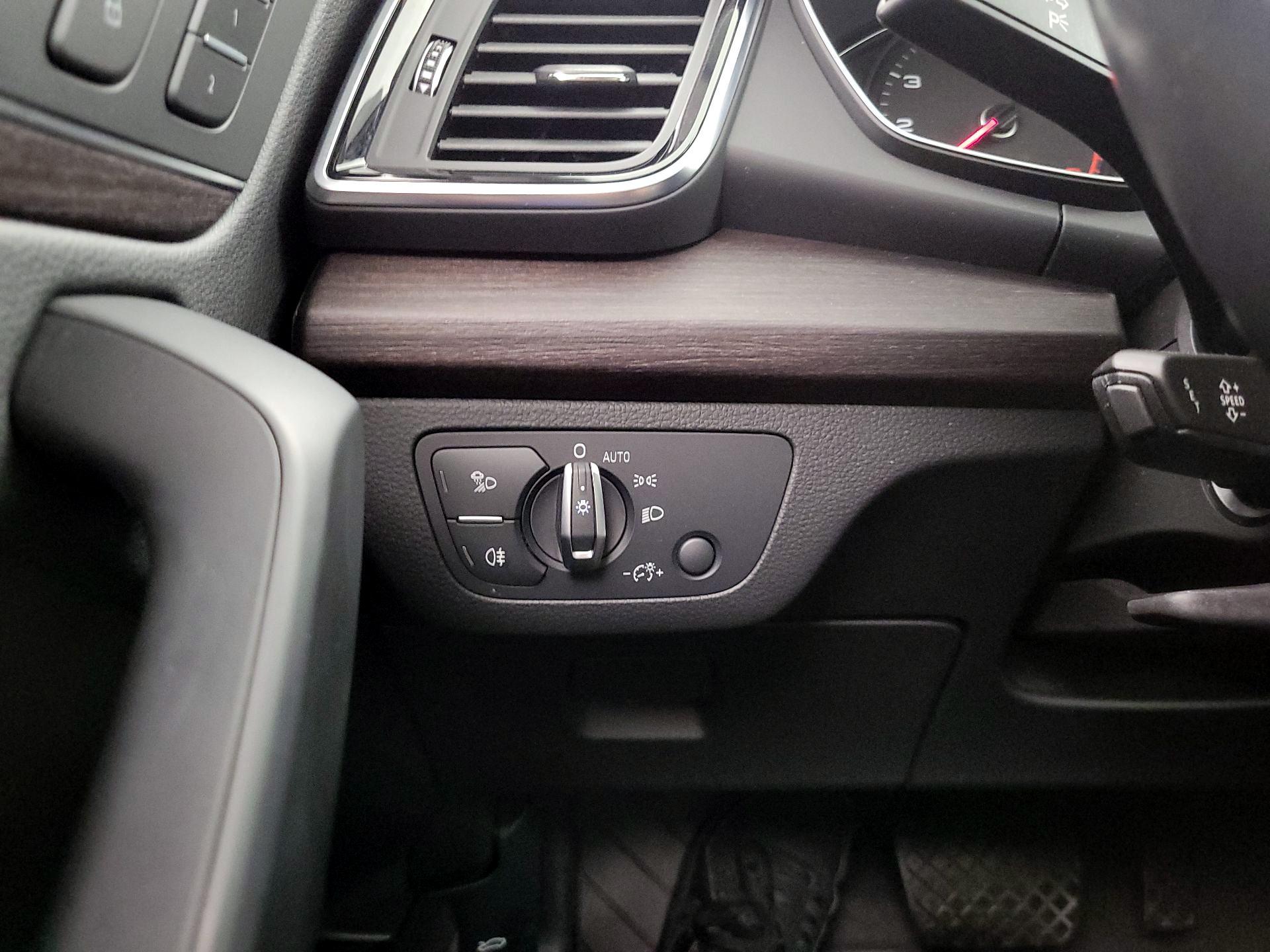 Thumbnail: 2021 Audi Q5 - 13