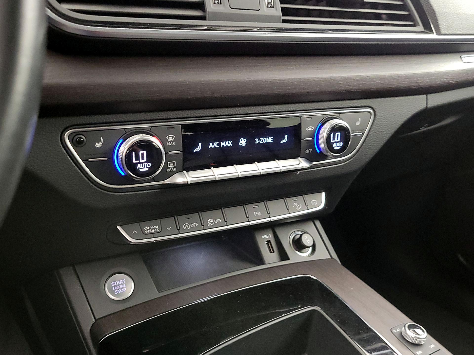Thumbnail: 2021 Audi Q5 - 16