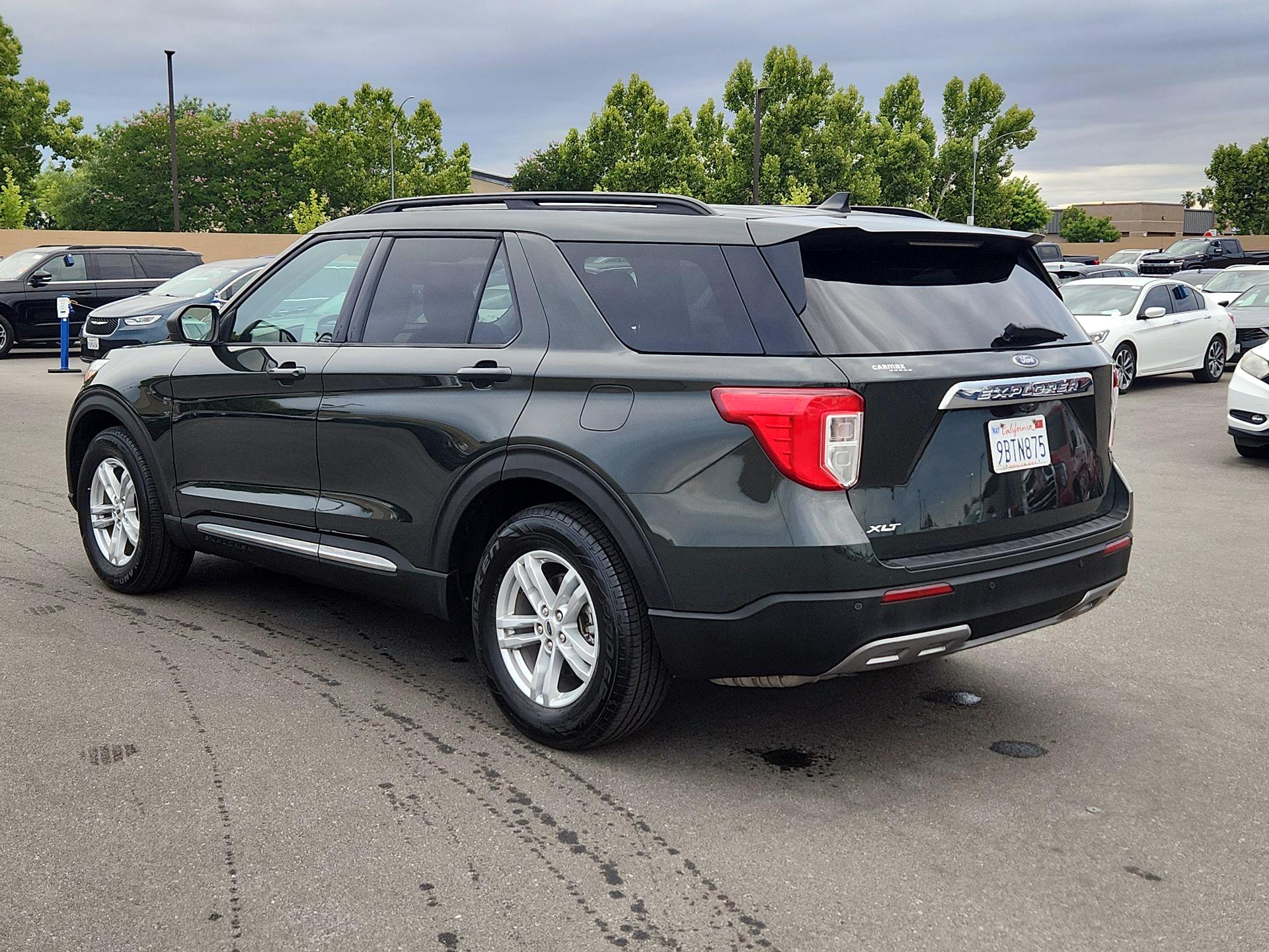 Thumbnail: 2022 Ford Explorer - 7