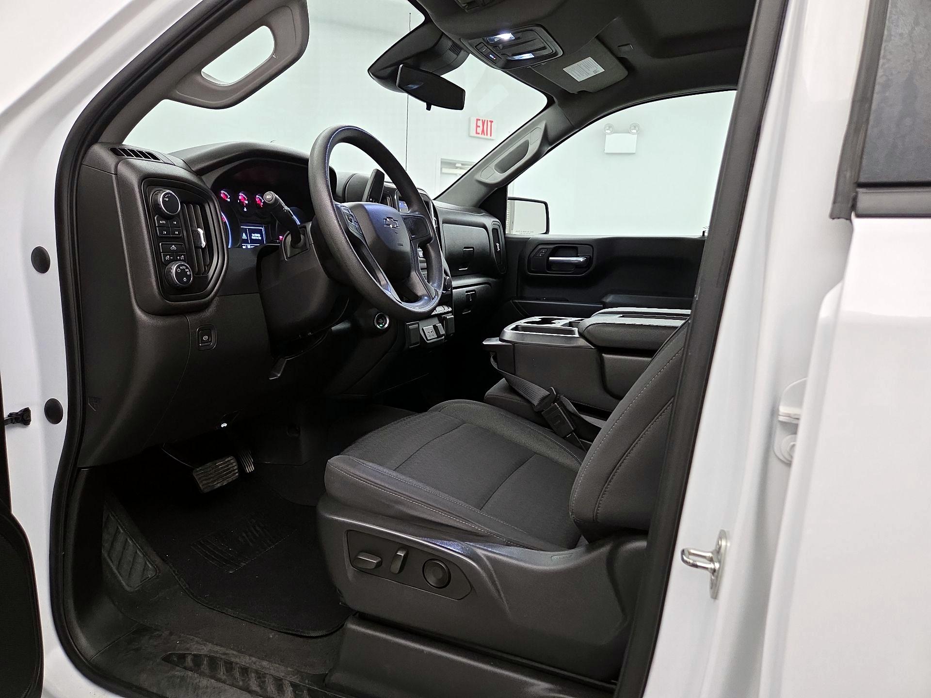 Thumbnail: 2023 Chevrolet Silverado 1500 - 11
