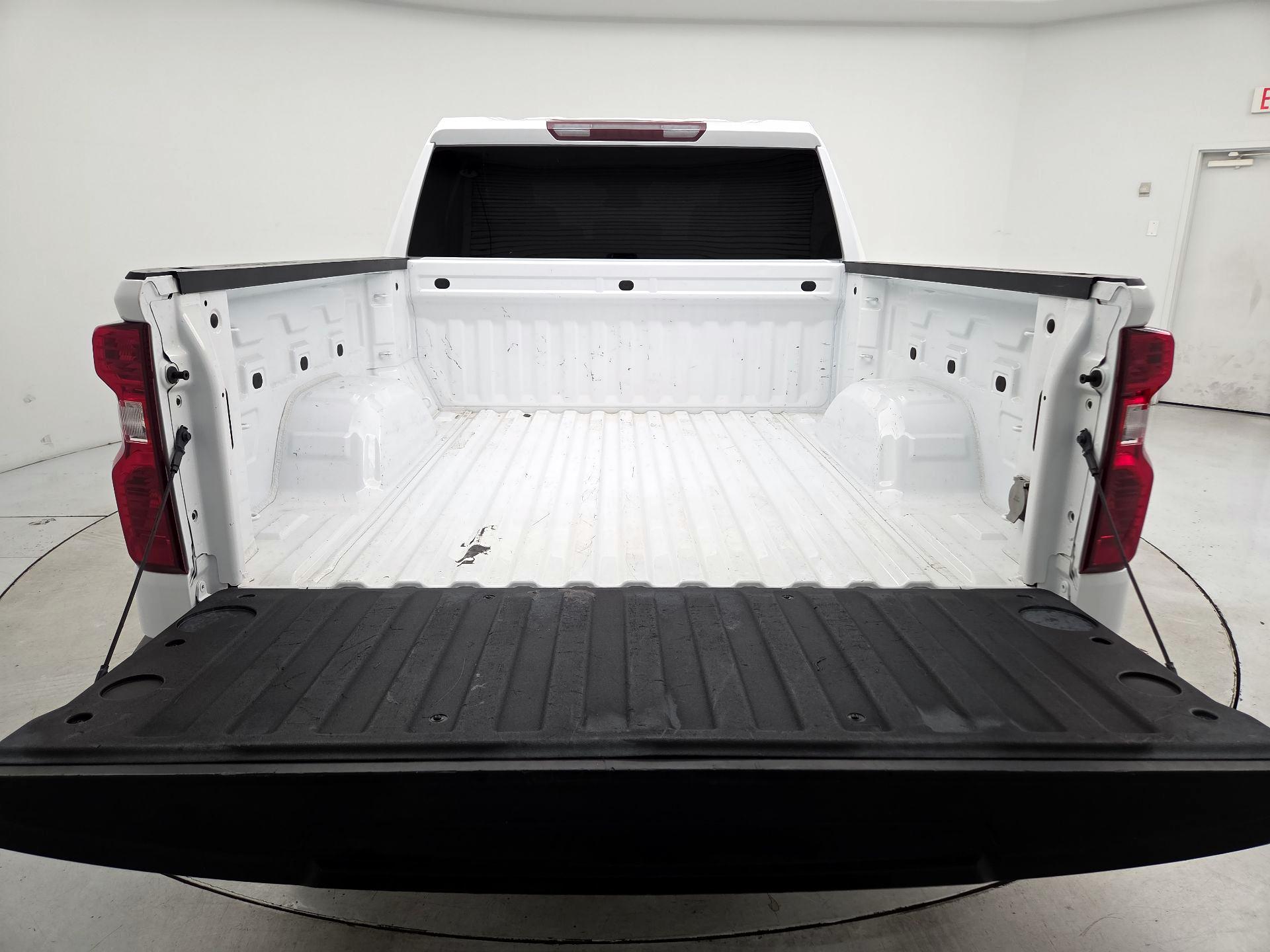 Thumbnail: 2023 Chevrolet Silverado 1500 - 20
