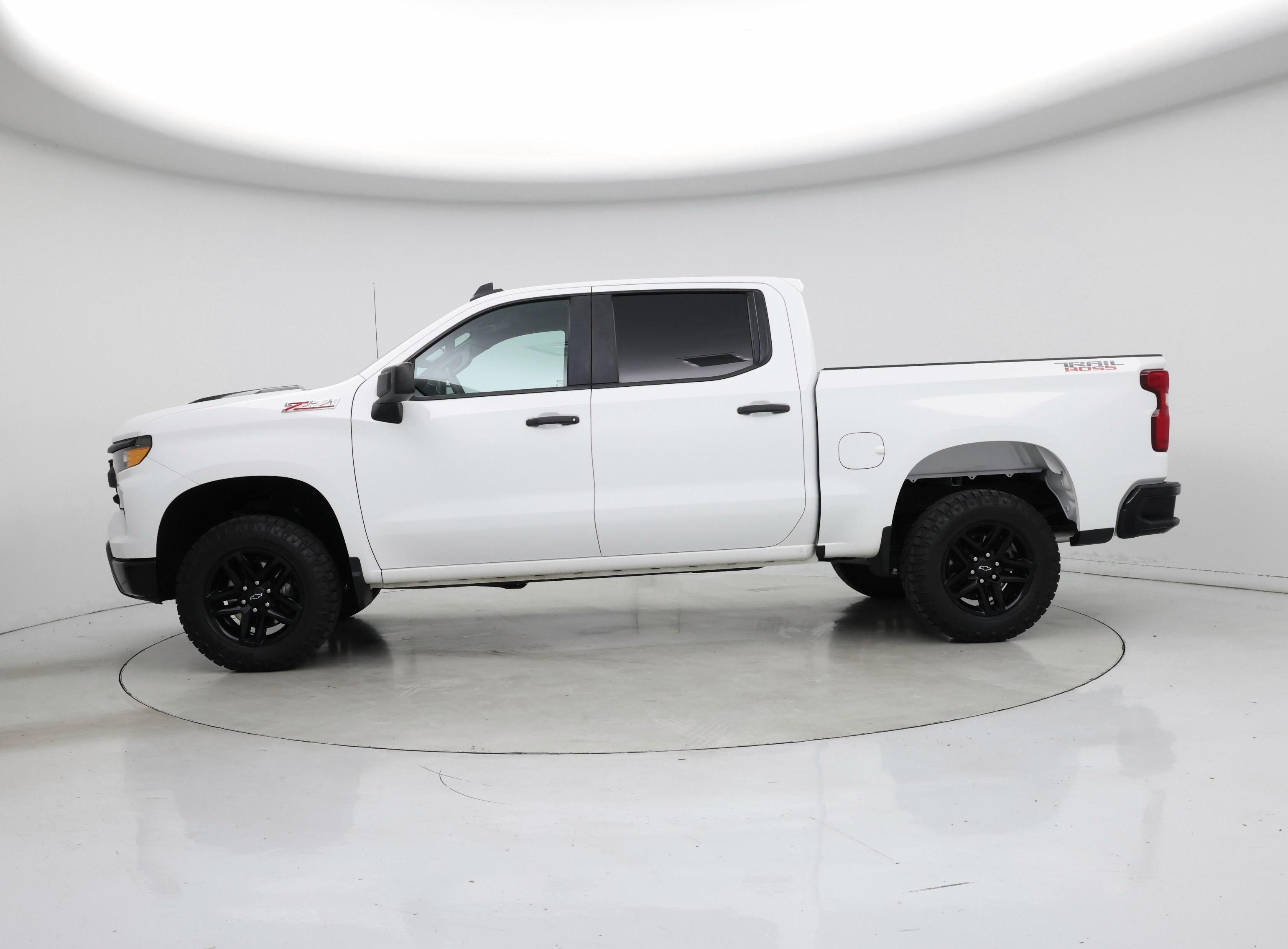 Thumbnail: 2023 Chevrolet Silverado 1500 - 3
