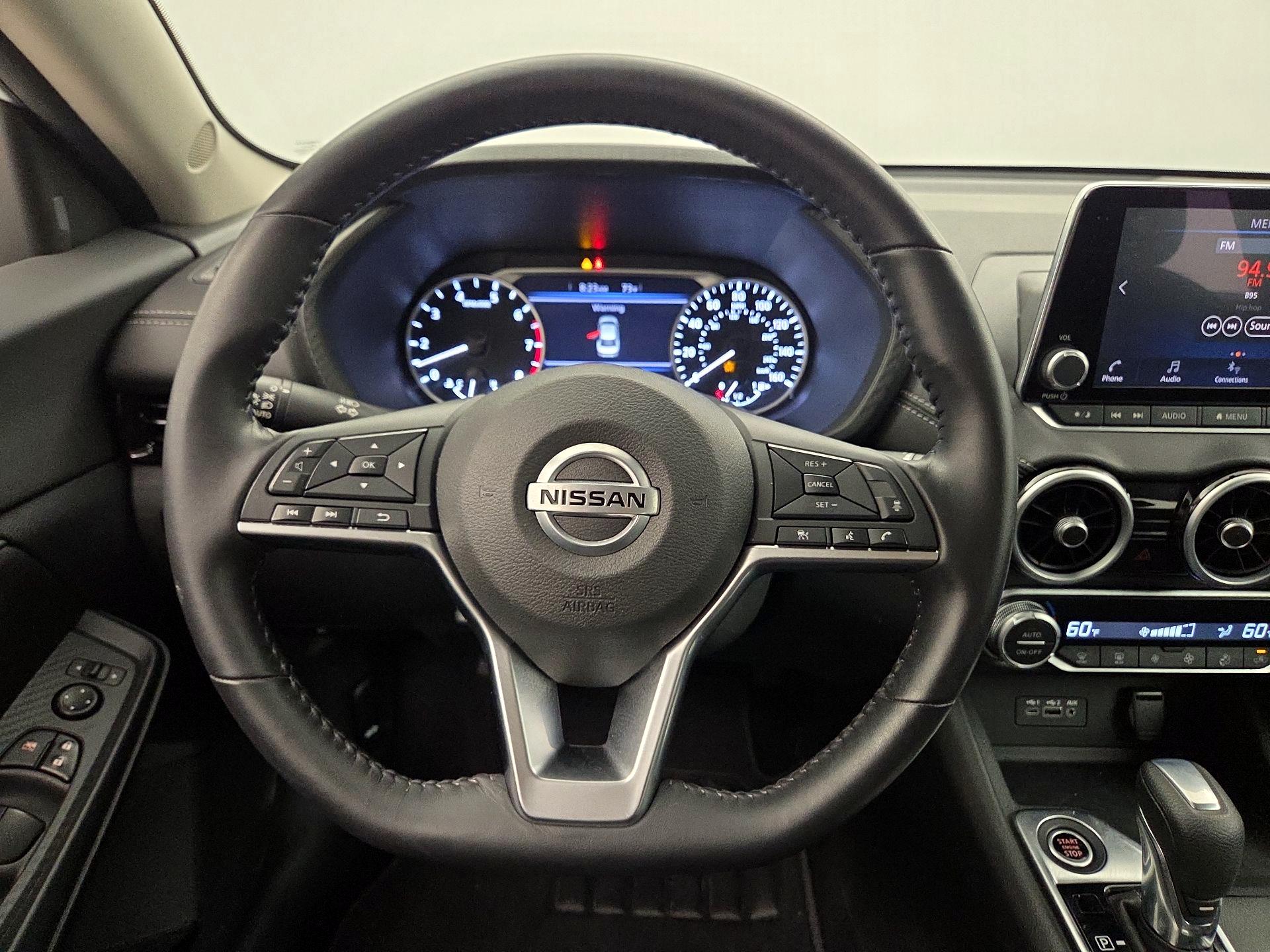 Thumbnail: 2020 Nissan Sentra - 10