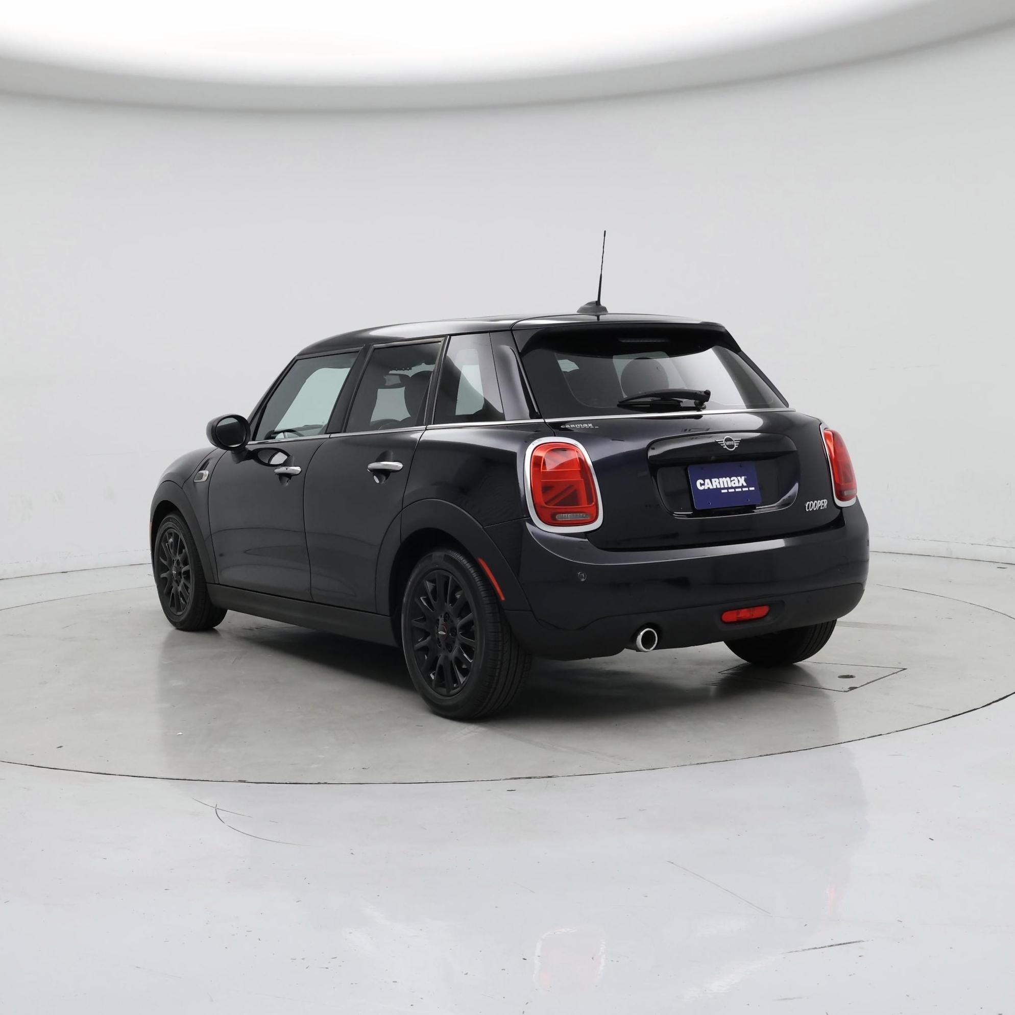 Thumbnail: 2020 MINI Cooper Hardtop - 2
