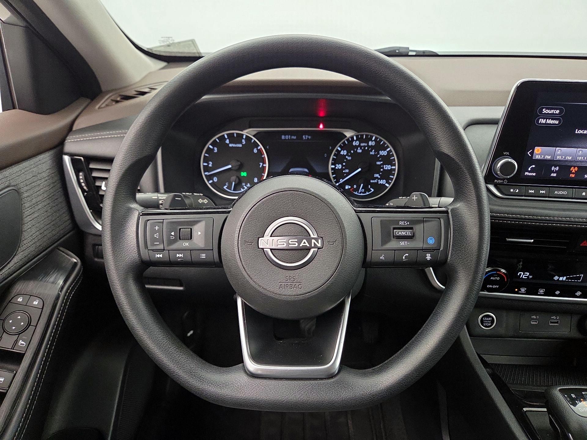 Thumbnail: 2022 Nissan Rogue - 10