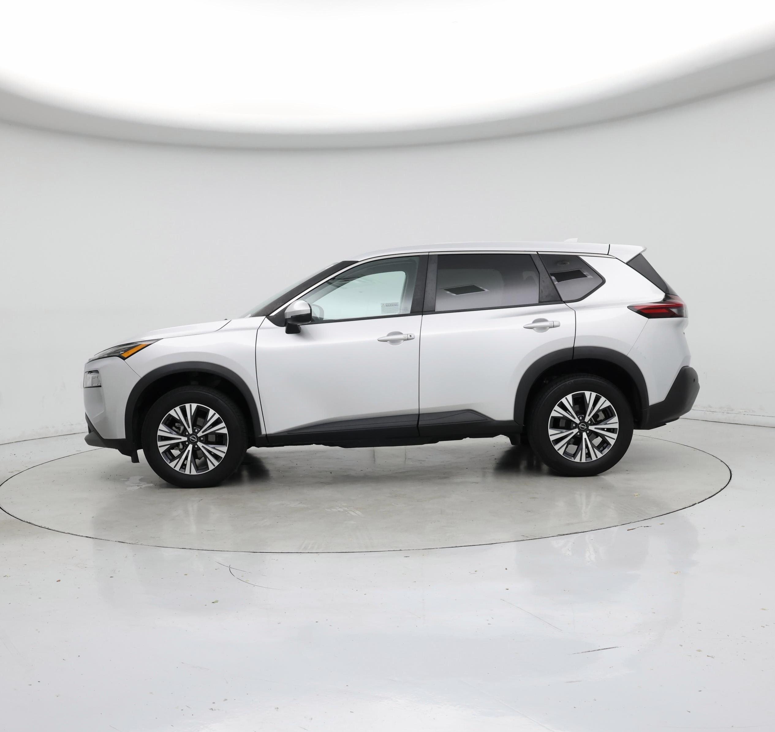Thumbnail: 2022 Nissan Rogue - 3