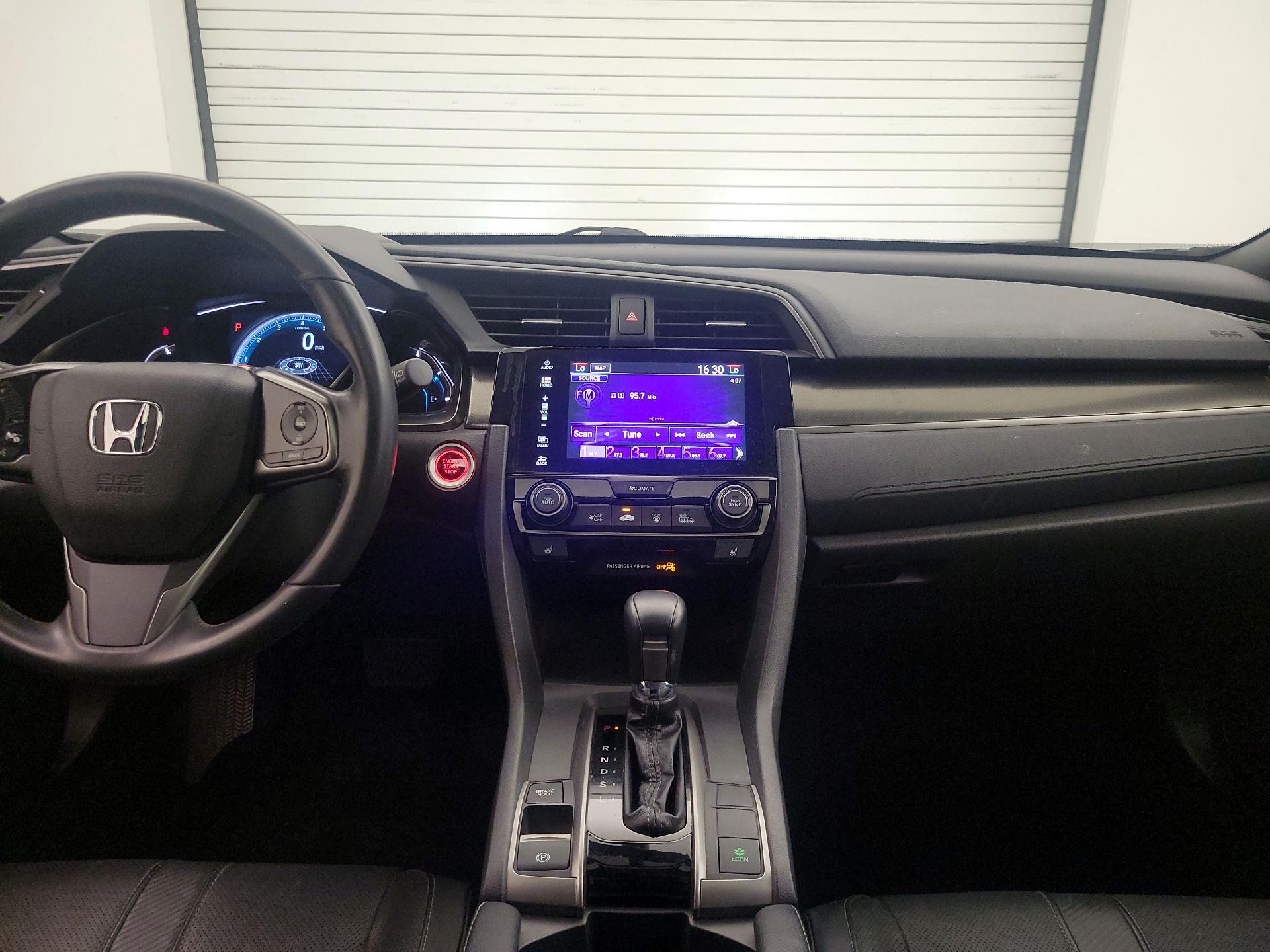 Thumbnail: 2017 Honda Civic - 9