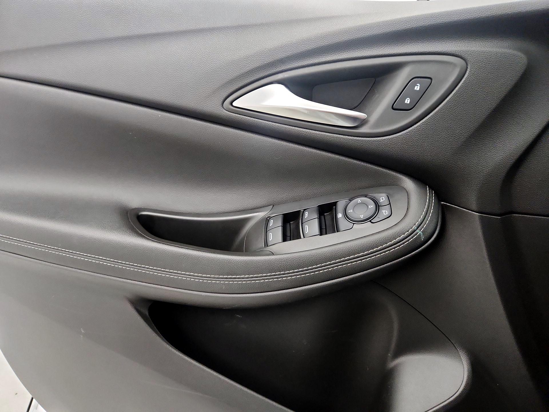 Thumbnail: 2025 Buick Encore GX - 12