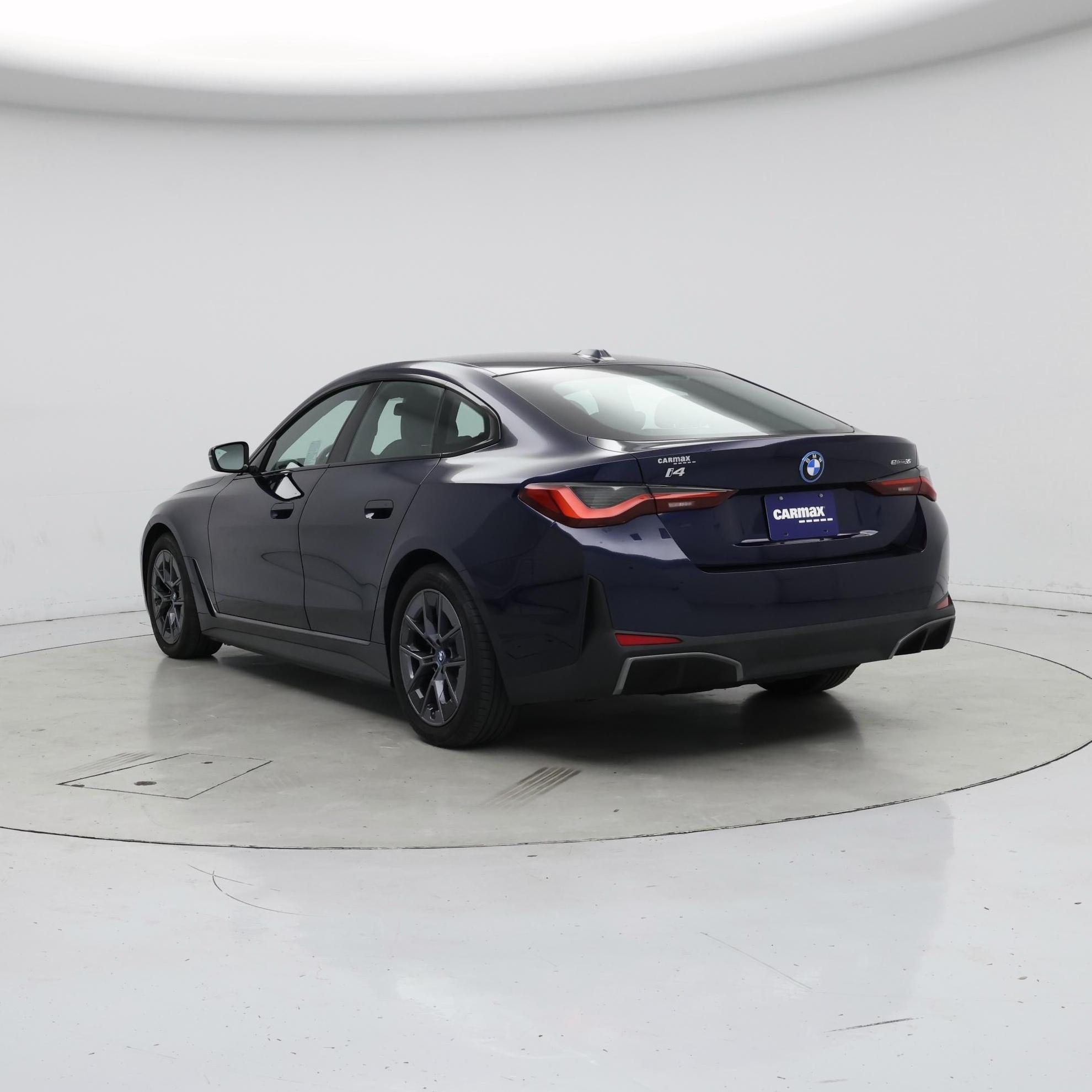 Thumbnail: 2023 BMW i4 - 2