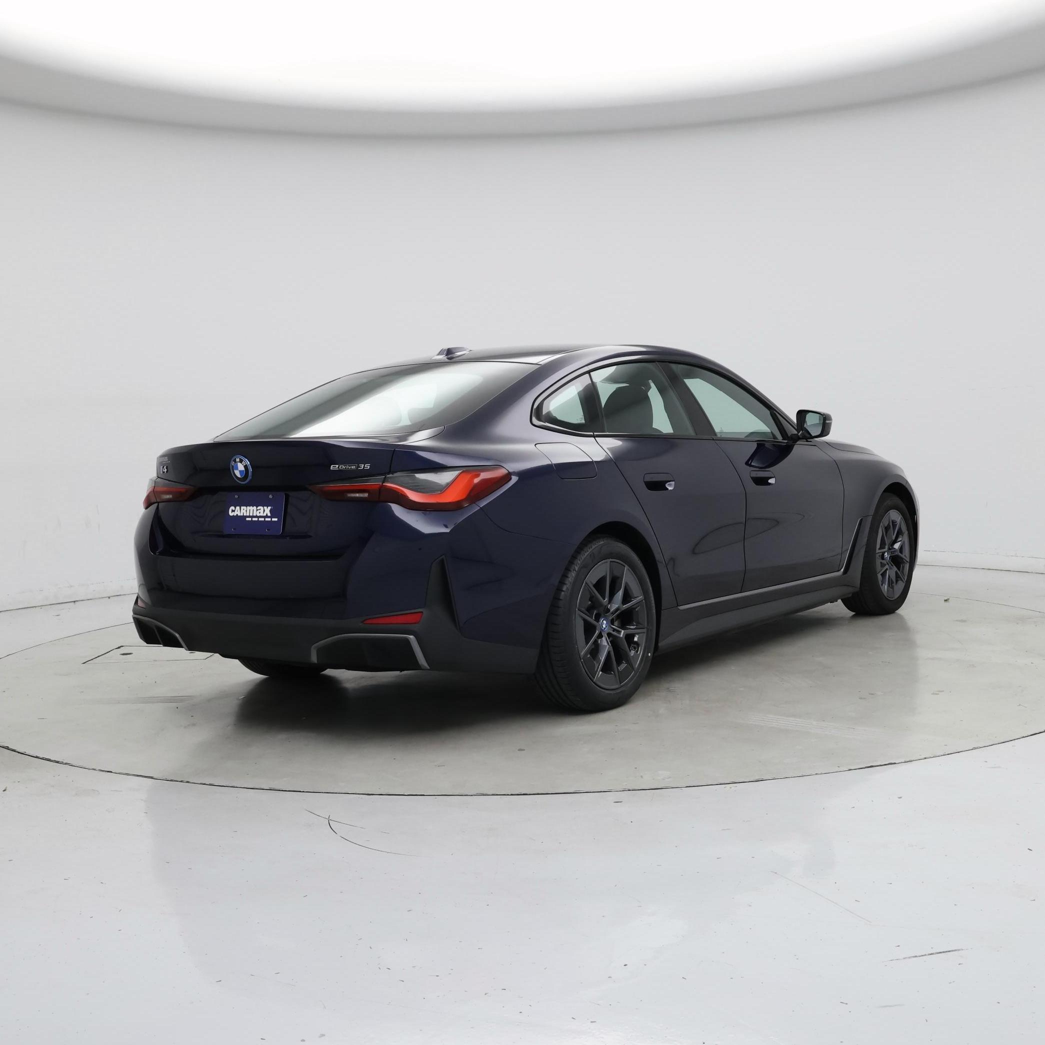 Thumbnail: 2023 BMW i4 - 8