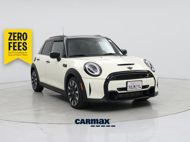White 2022 MINI Cooper Hatchback Automatic