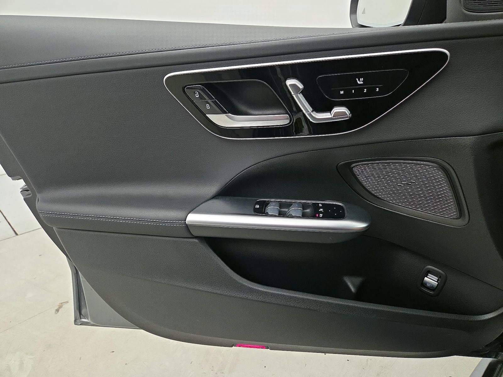 2022 Mercedes-Benz C-Class Sedan C 300 - Photo 13