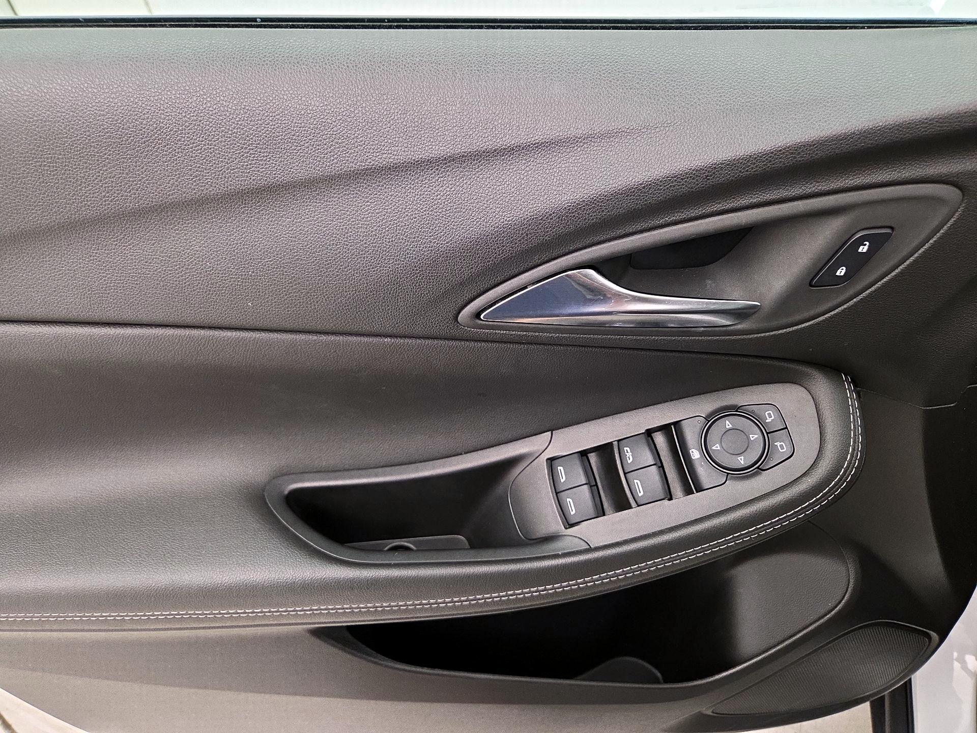 Thumbnail: 2025 Buick Encore GX - 12